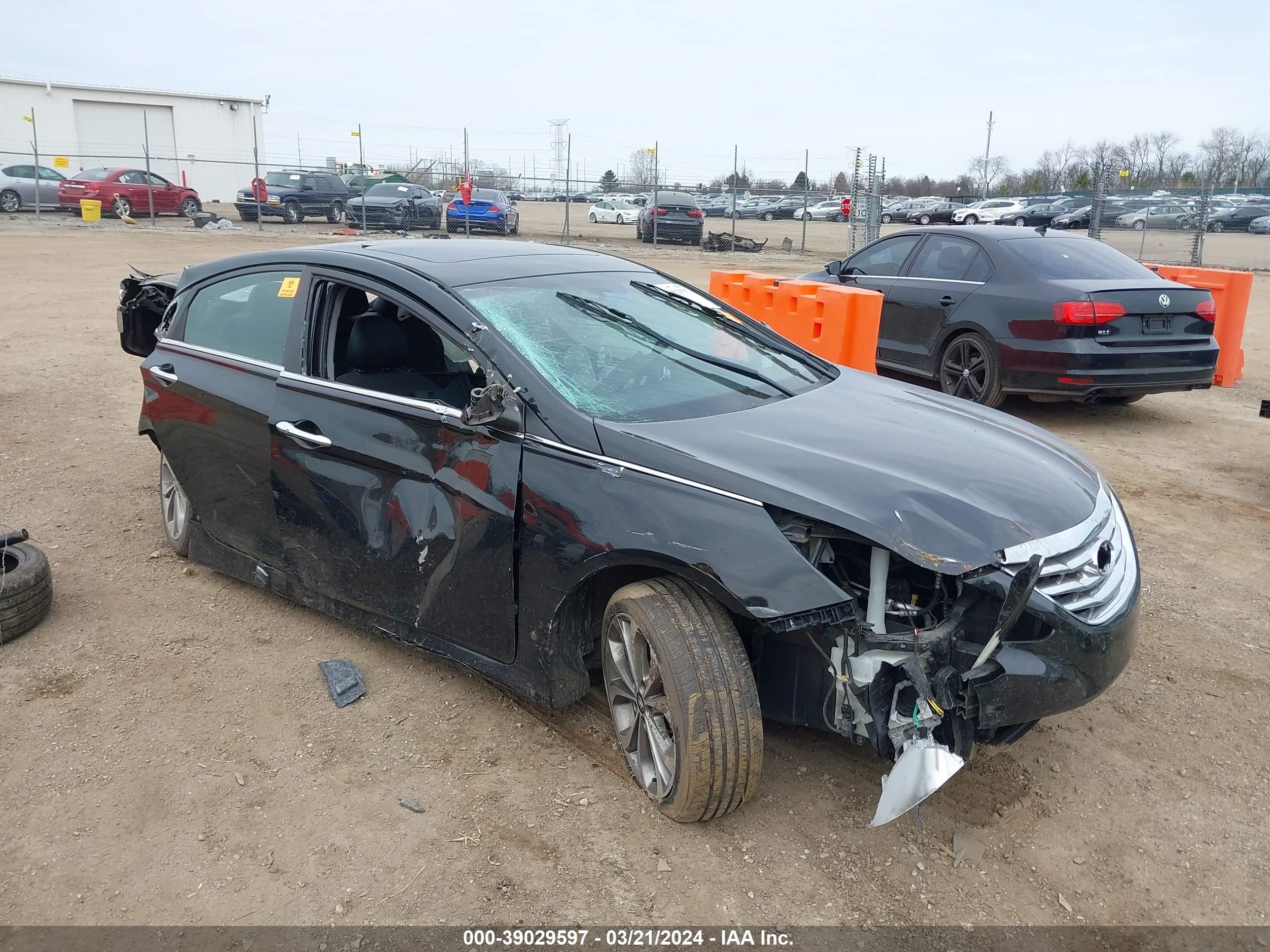 HYUNDAI SONATA 2014 5npec4ac3eh919160