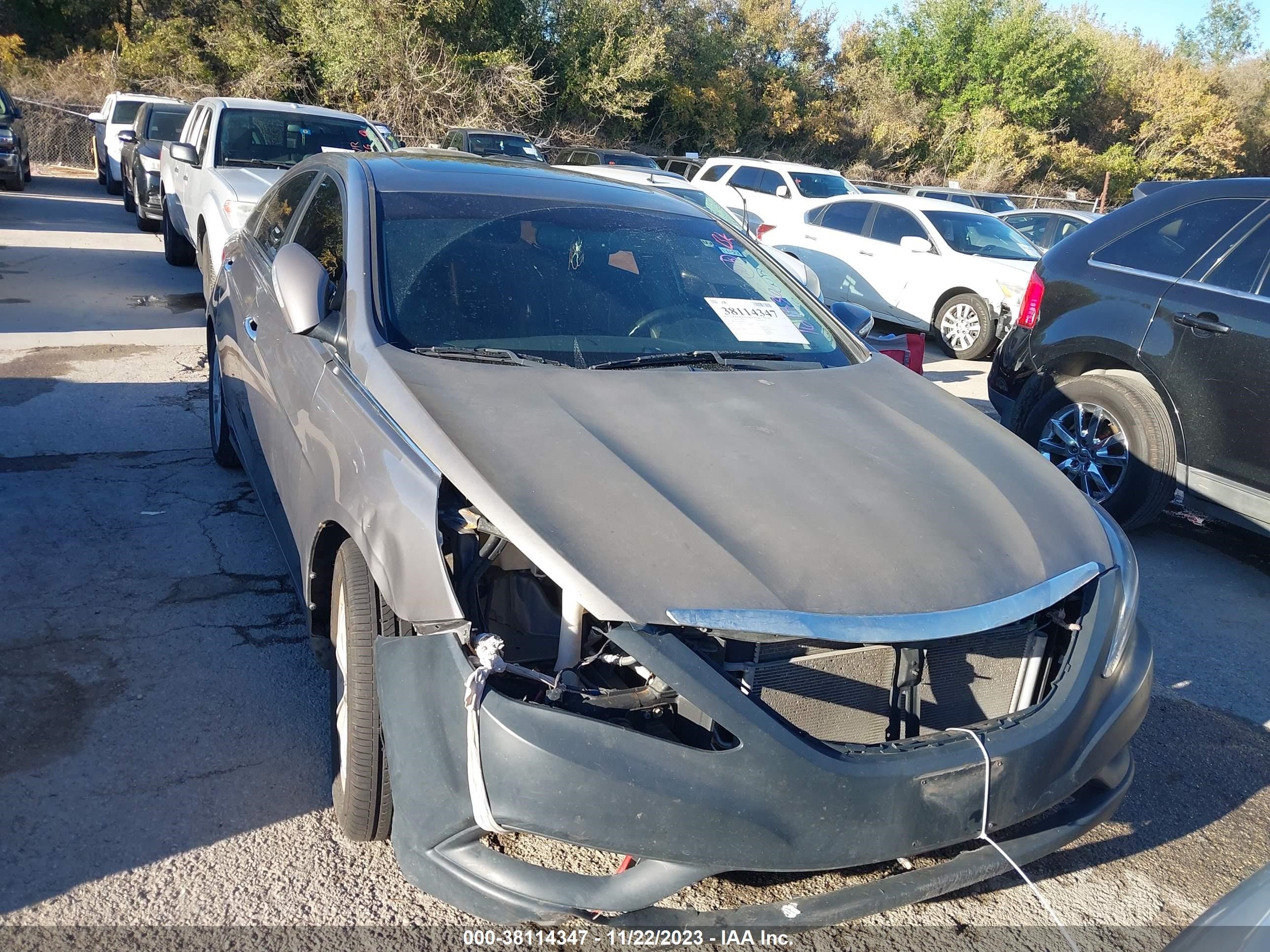 HYUNDAI SONATA 2011 5npec4ac6bh161536