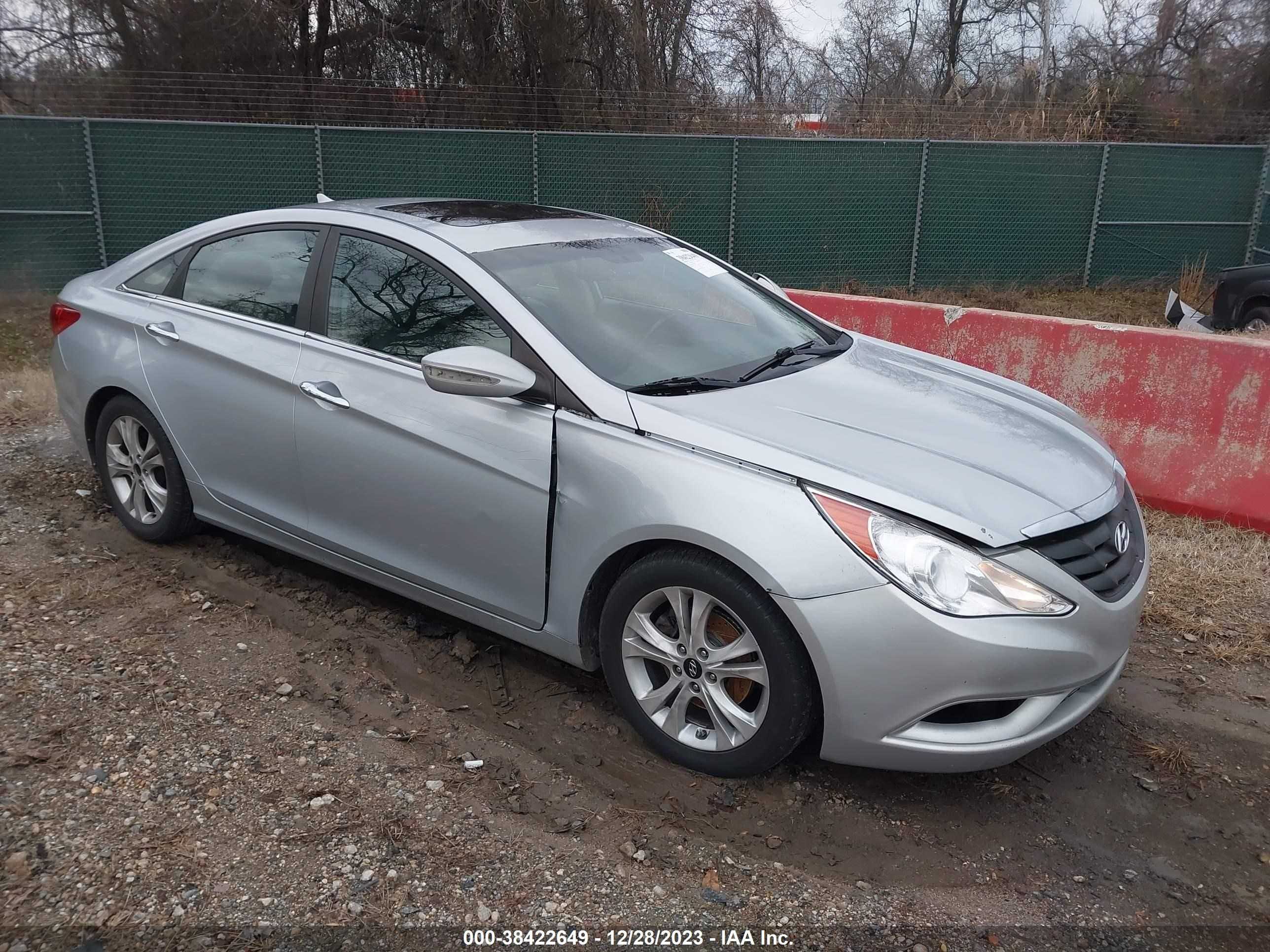 HYUNDAI SONATA 2011 5npec4ac8bh088895