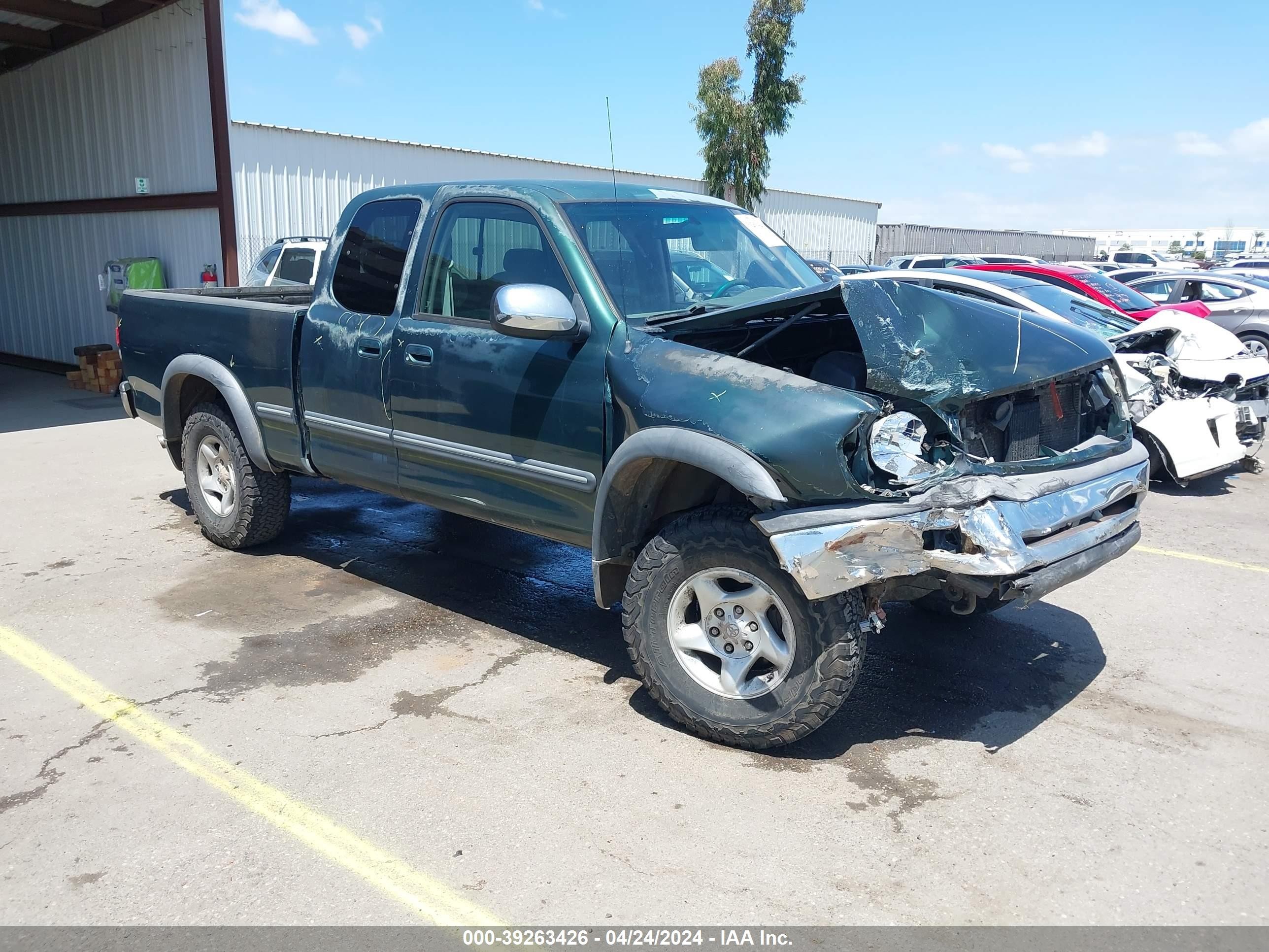 TOYOTA TUNDRA 2001 5tbbt44101s207148