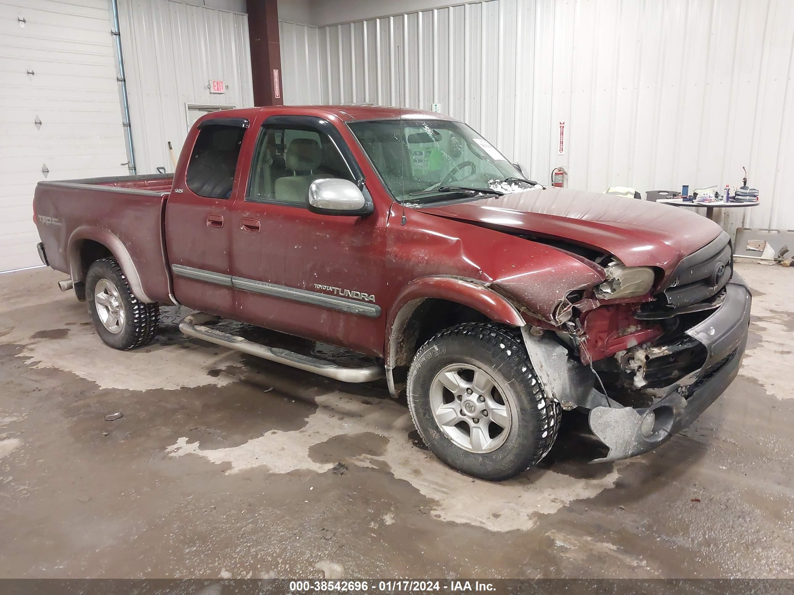 TOYOTA TUNDRA 2005 5tbbt44105s471296