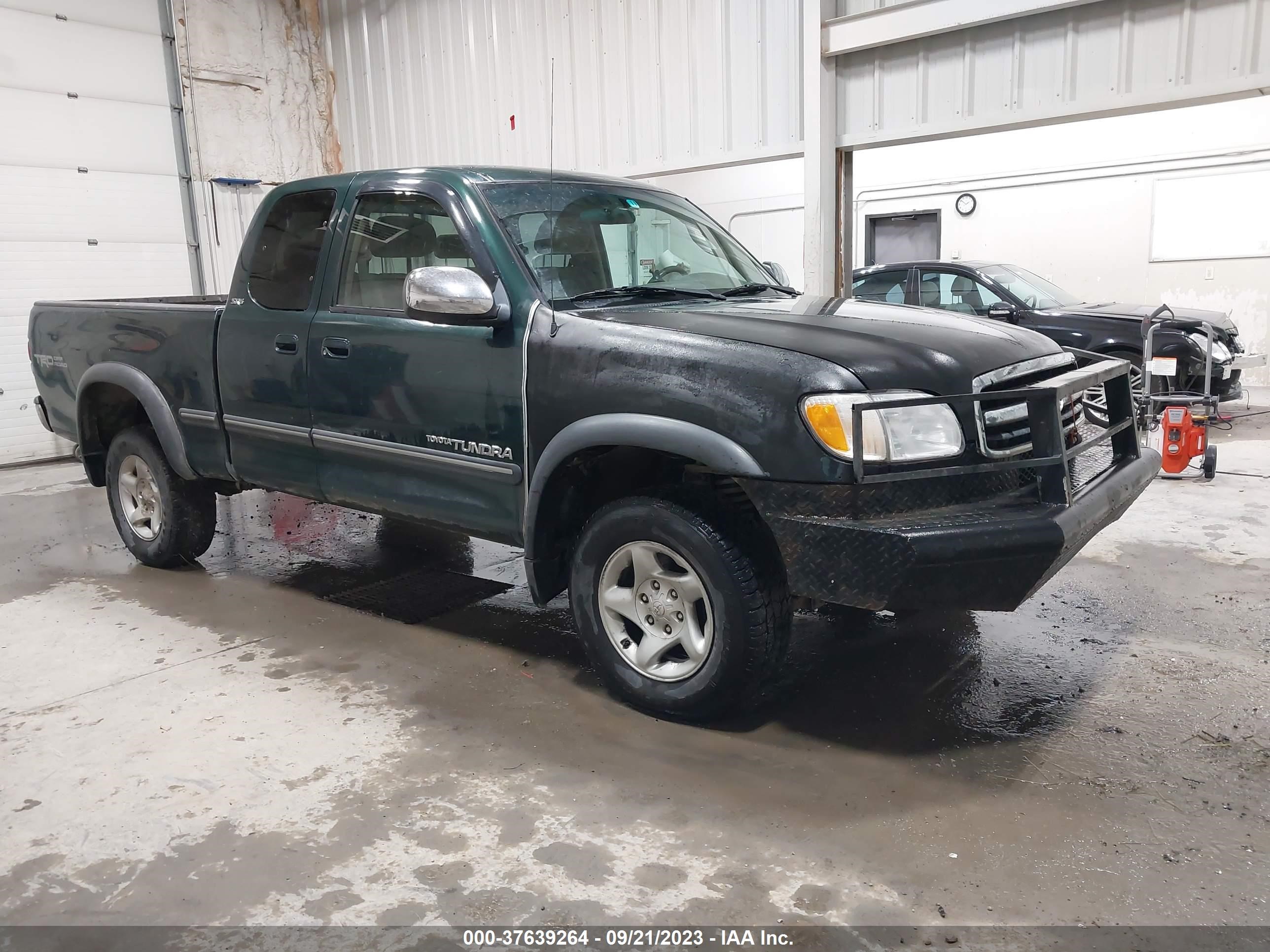 TOYOTA TUNDRA 2002 5tbbt44112s278215