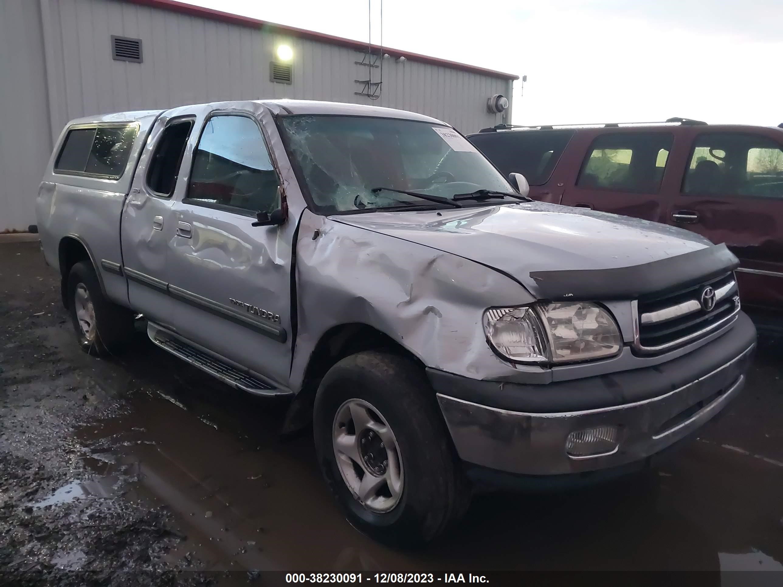 TOYOTA TUNDRA 2000 5tbbt4411ys027378