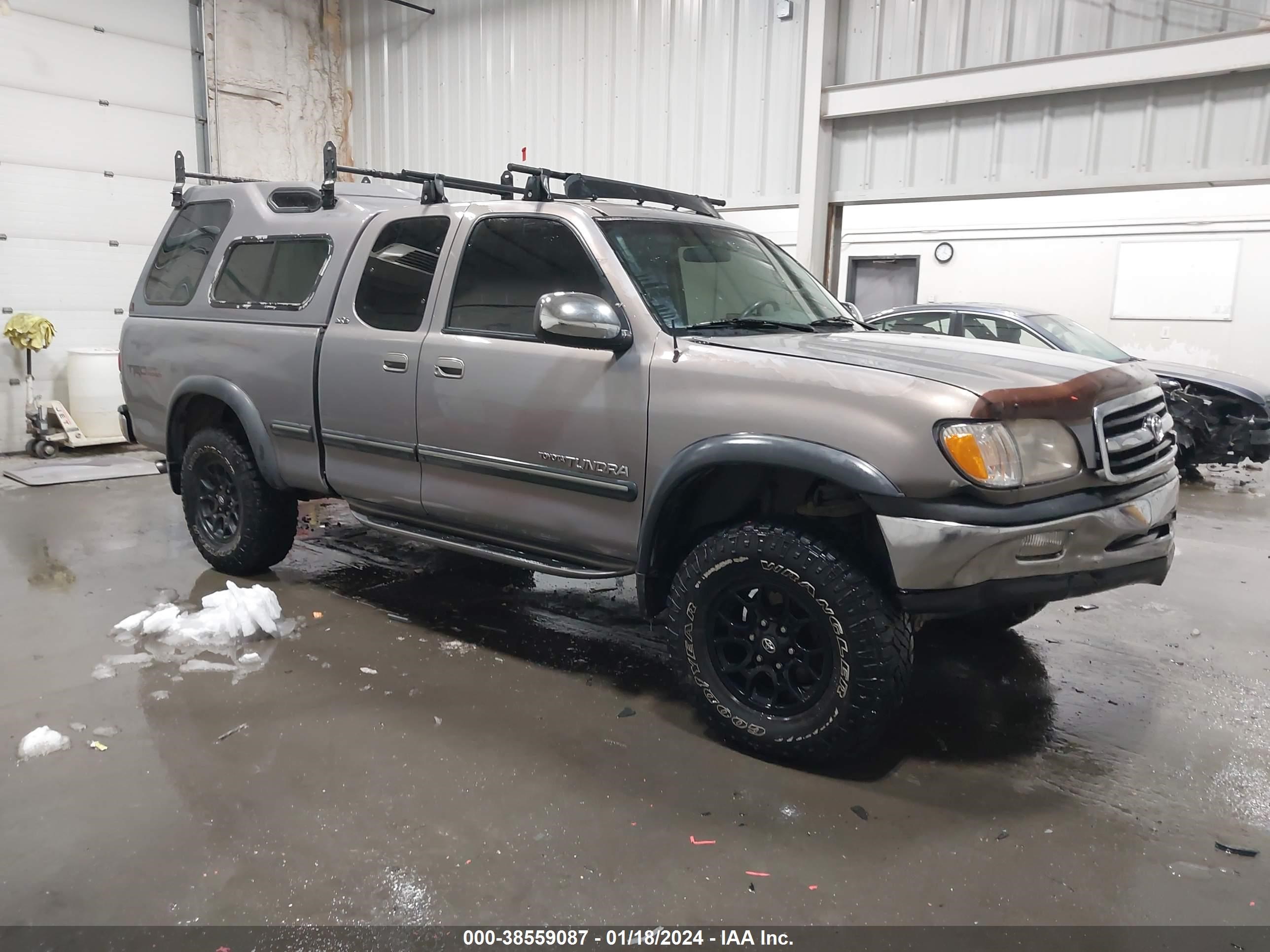 TOYOTA TUNDRA 2000 5tbbt4411ys079075