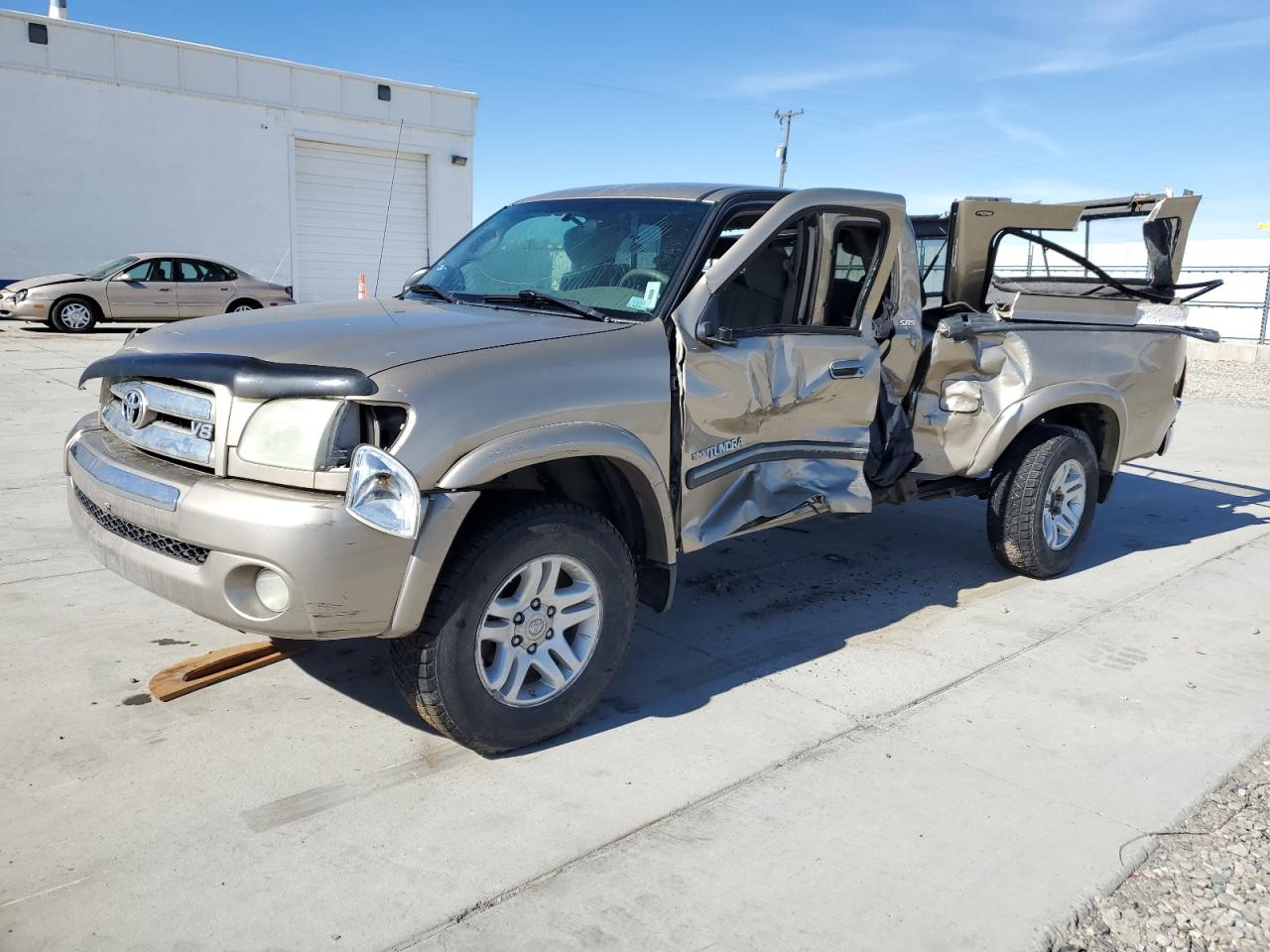 TOYOTA TUNDRA 2005 5tbbt44135s464729