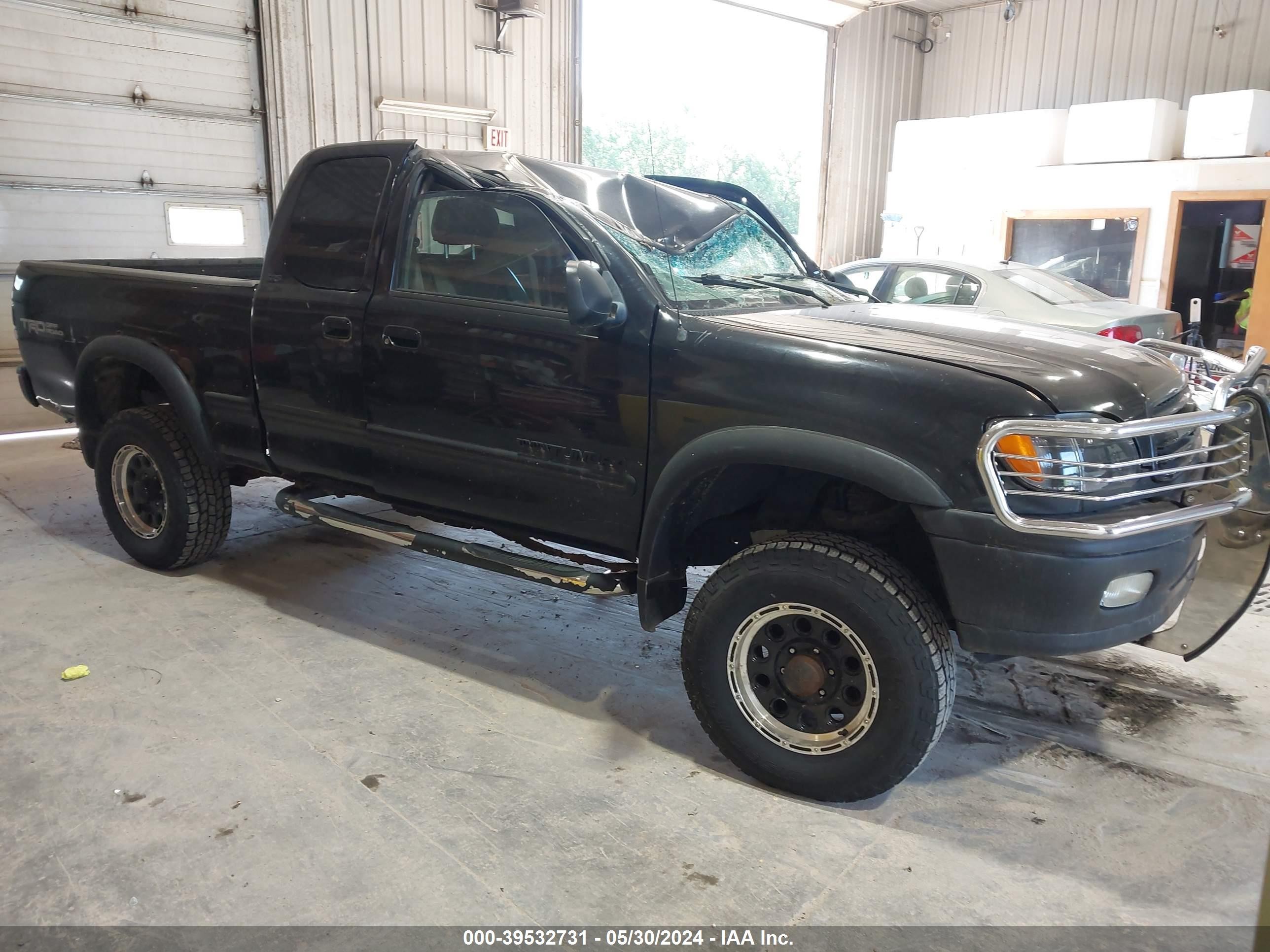 TOYOTA TUNDRA 2001 5tbbt44141s208903