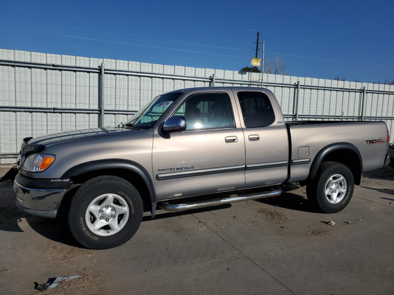 TOYOTA TUNDRA 2002 5tbbt44152s247758