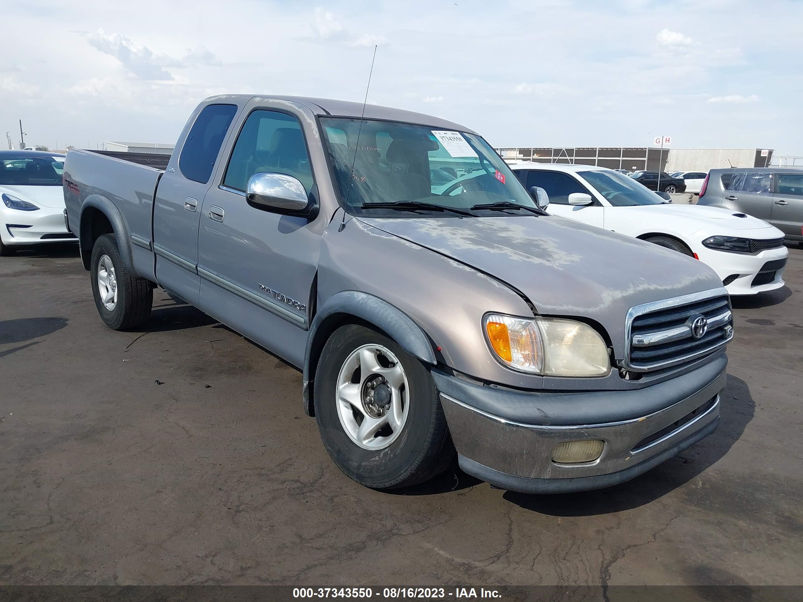 TOYOTA TUNDRA 2000 5tbbt4415ys078768