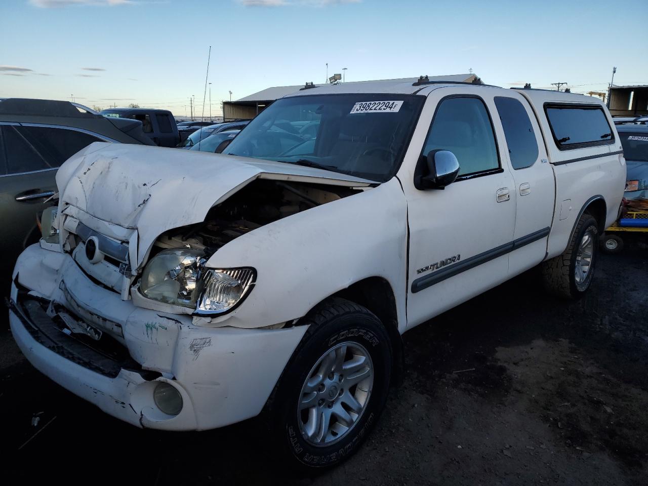 TOYOTA TUNDRA 2004 5tbbt44174s451352