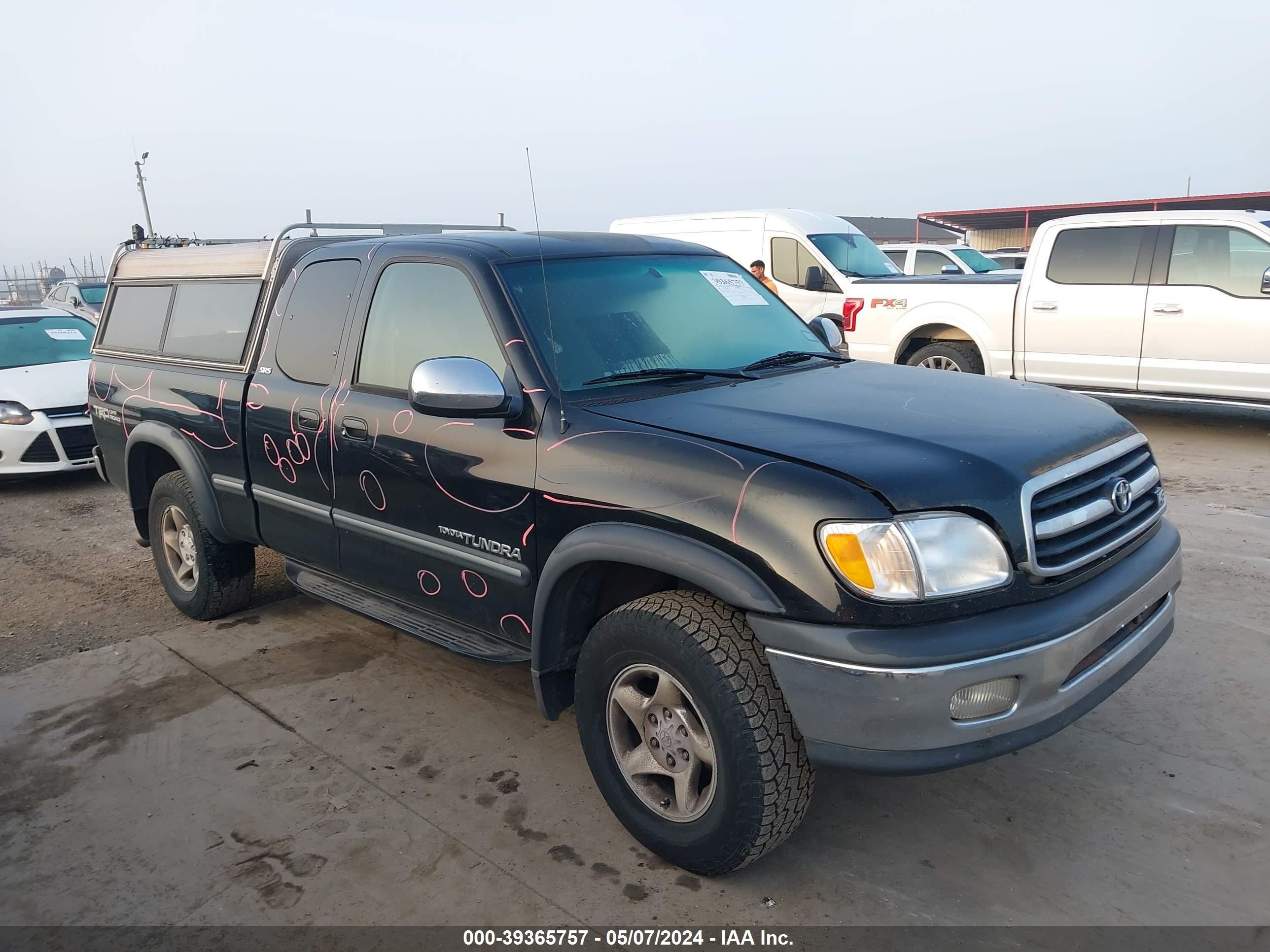 TOYOTA TUNDRA 2000 5tbbt4417ys022010