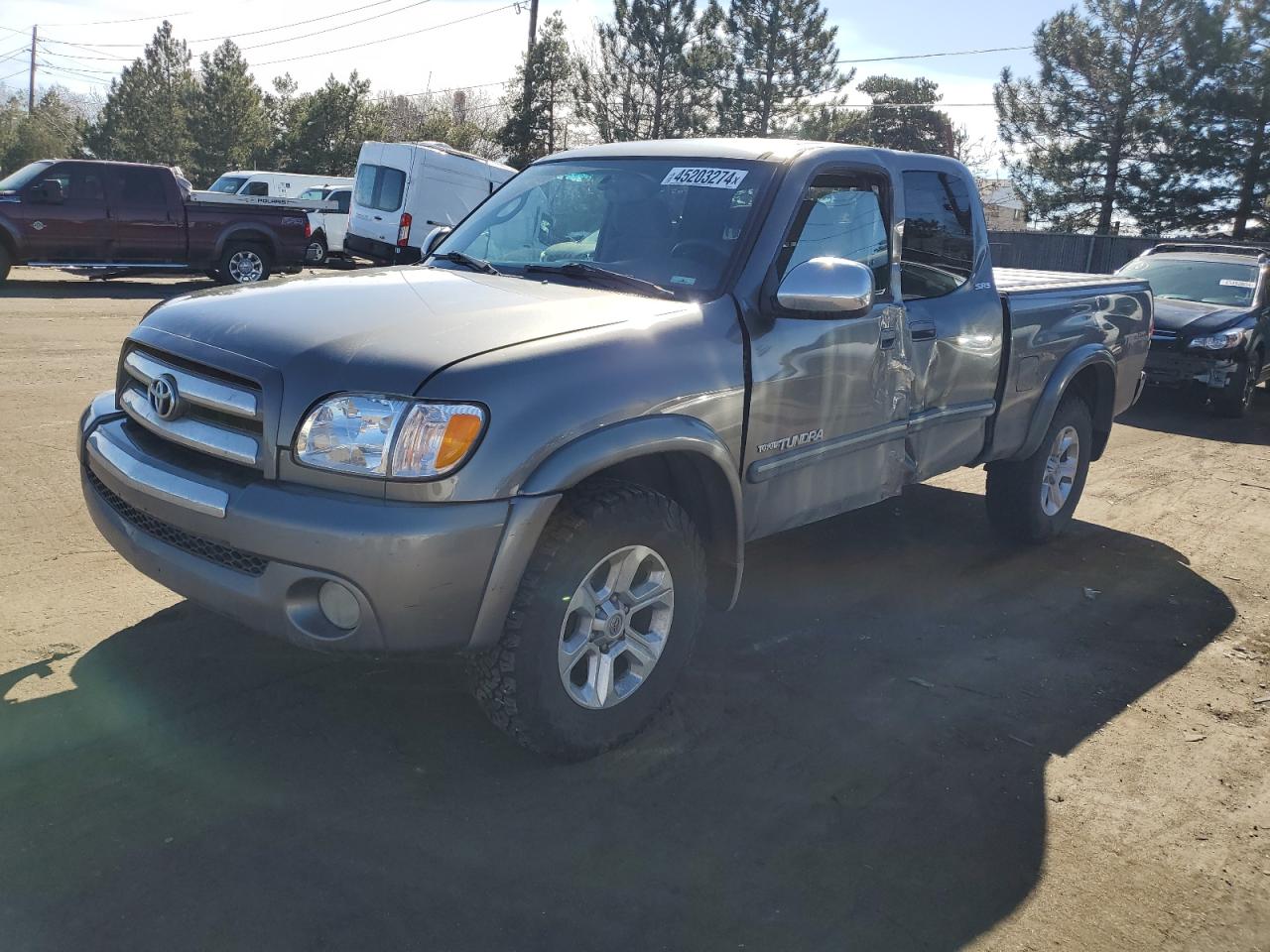 TOYOTA TUNDRA 2003 5tbbt44193s401745