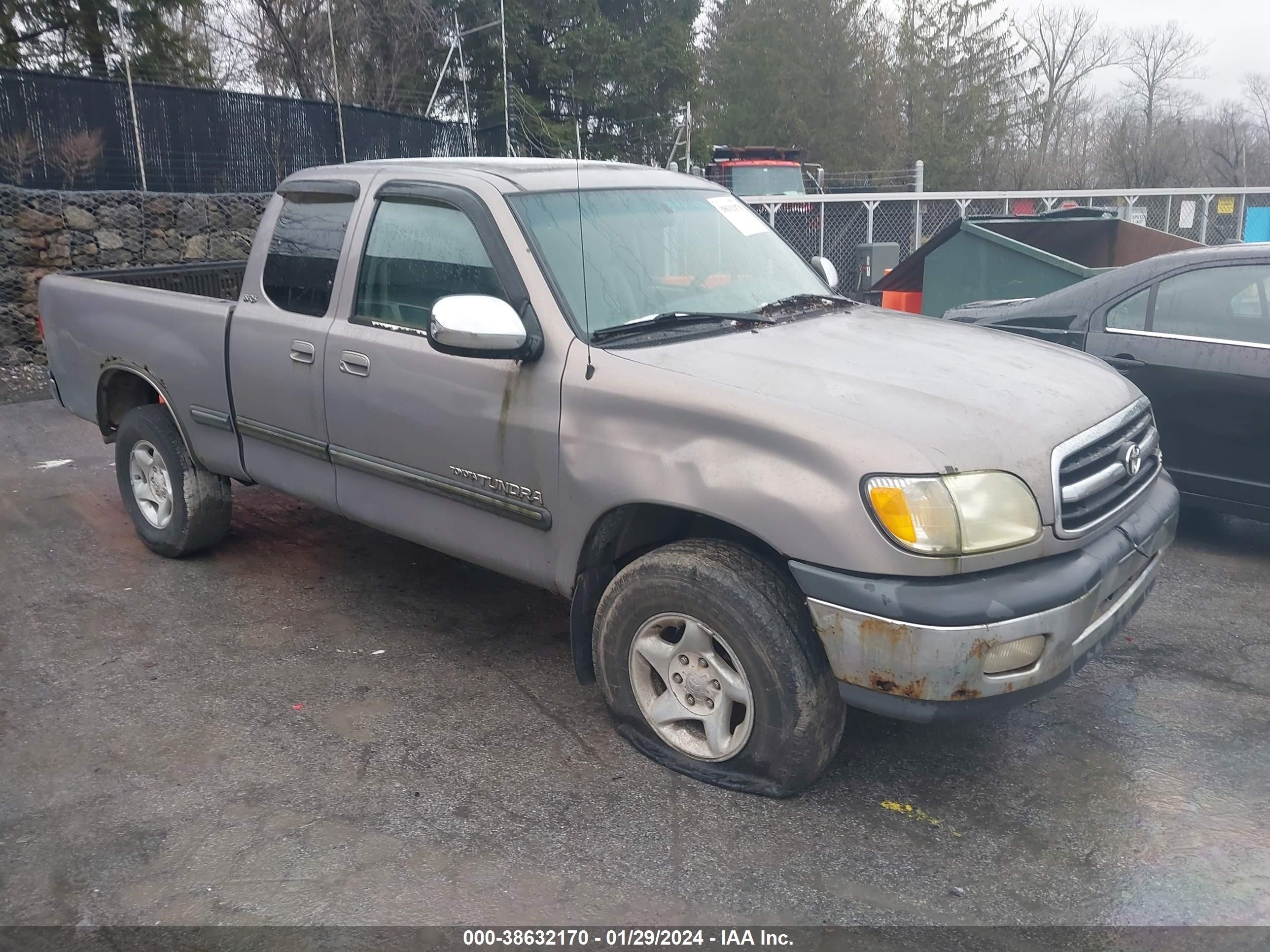 TOYOTA TUNDRA 2000 5tbbt441xys001507