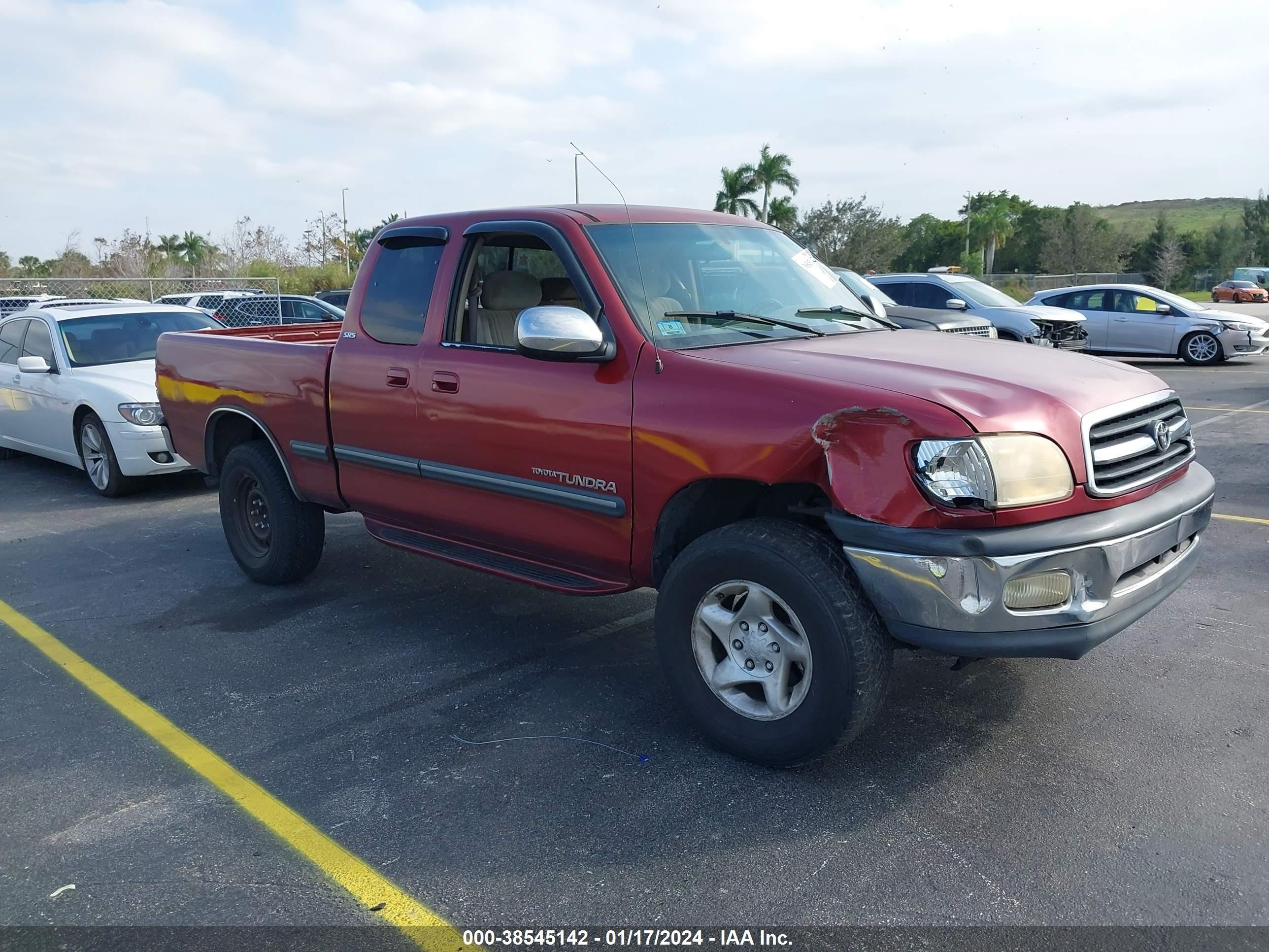 TOYOTA TUNDRA 2000 5tbbt441xys011695