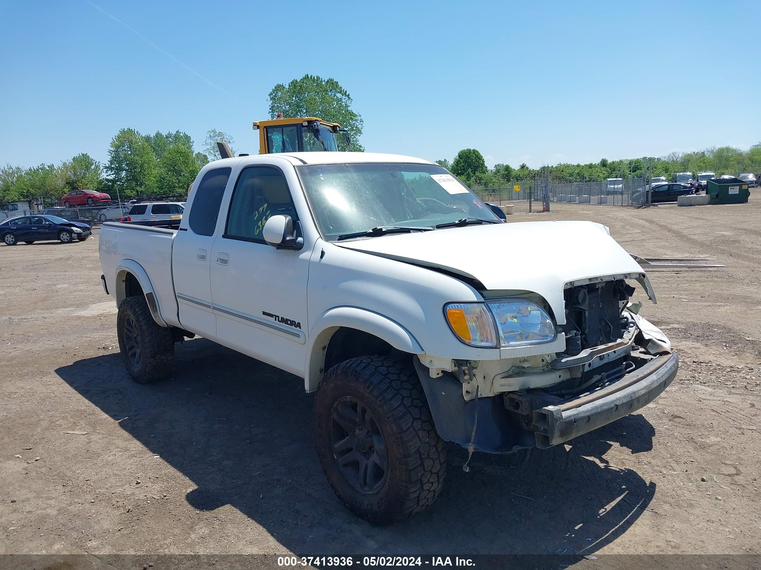 TOYOTA TUNDRA 2003 5tbbt48153s365577