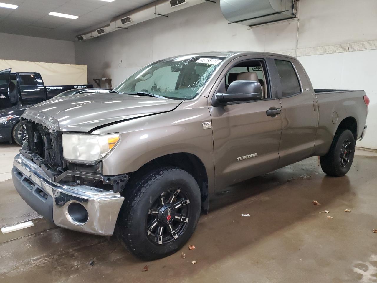 TOYOTA TUNDRA 2007 5tbbt54137s454873