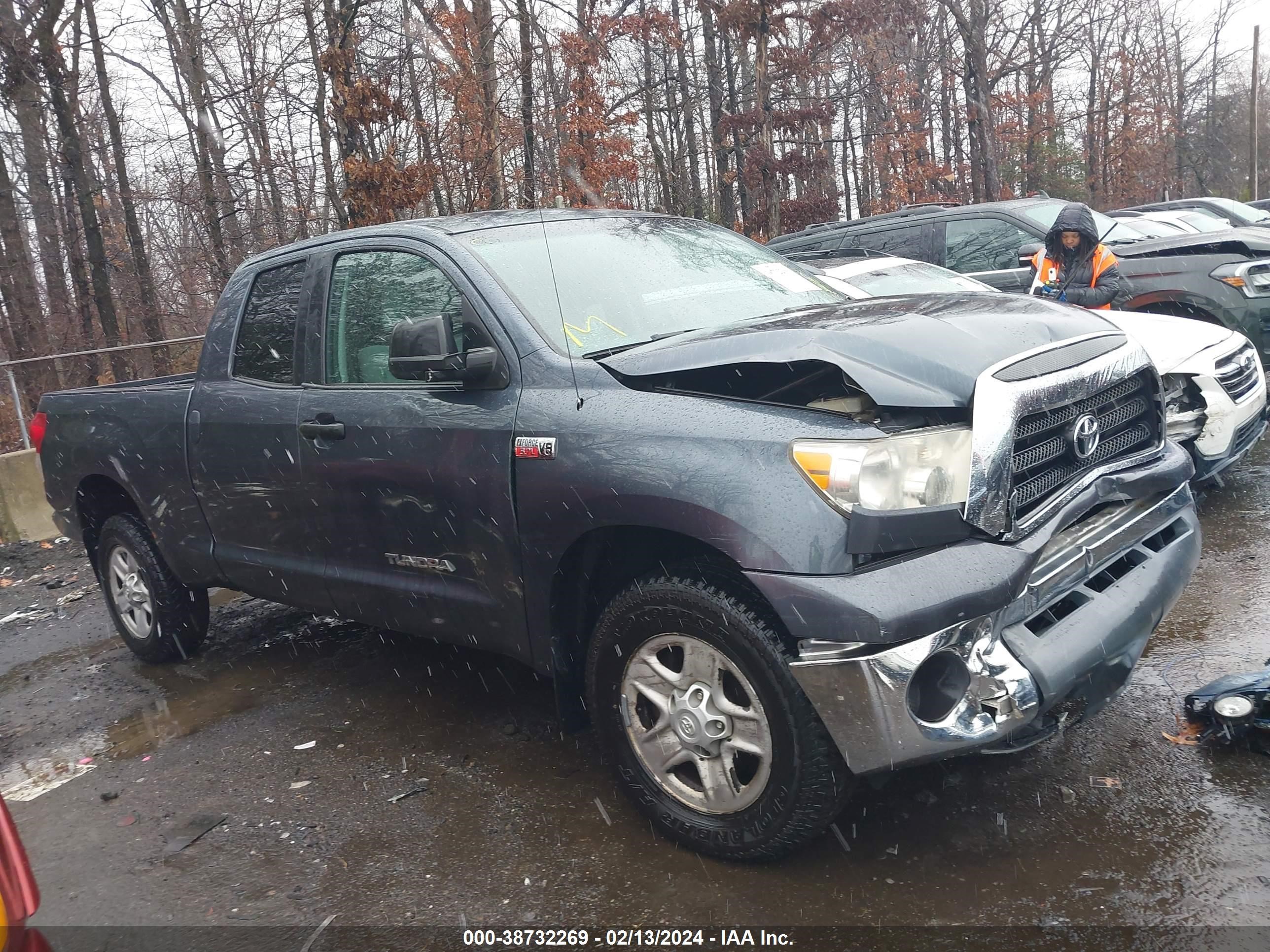 TOYOTA TUNDRA 2008 5tbbv54128s516517