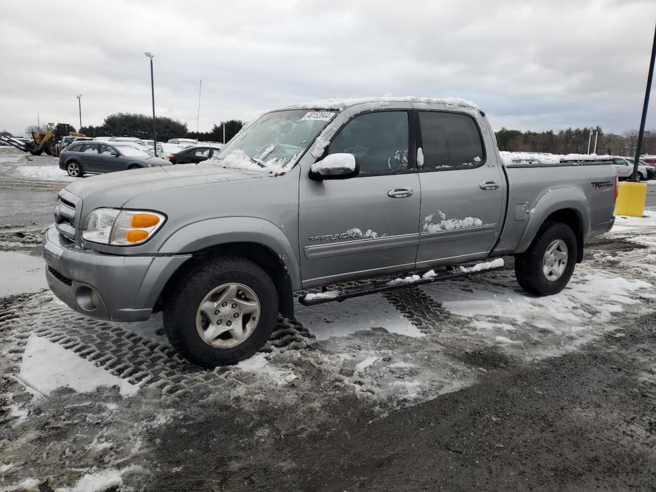 TOYOTA TUNDRA 2004 5tbdt44124s438145