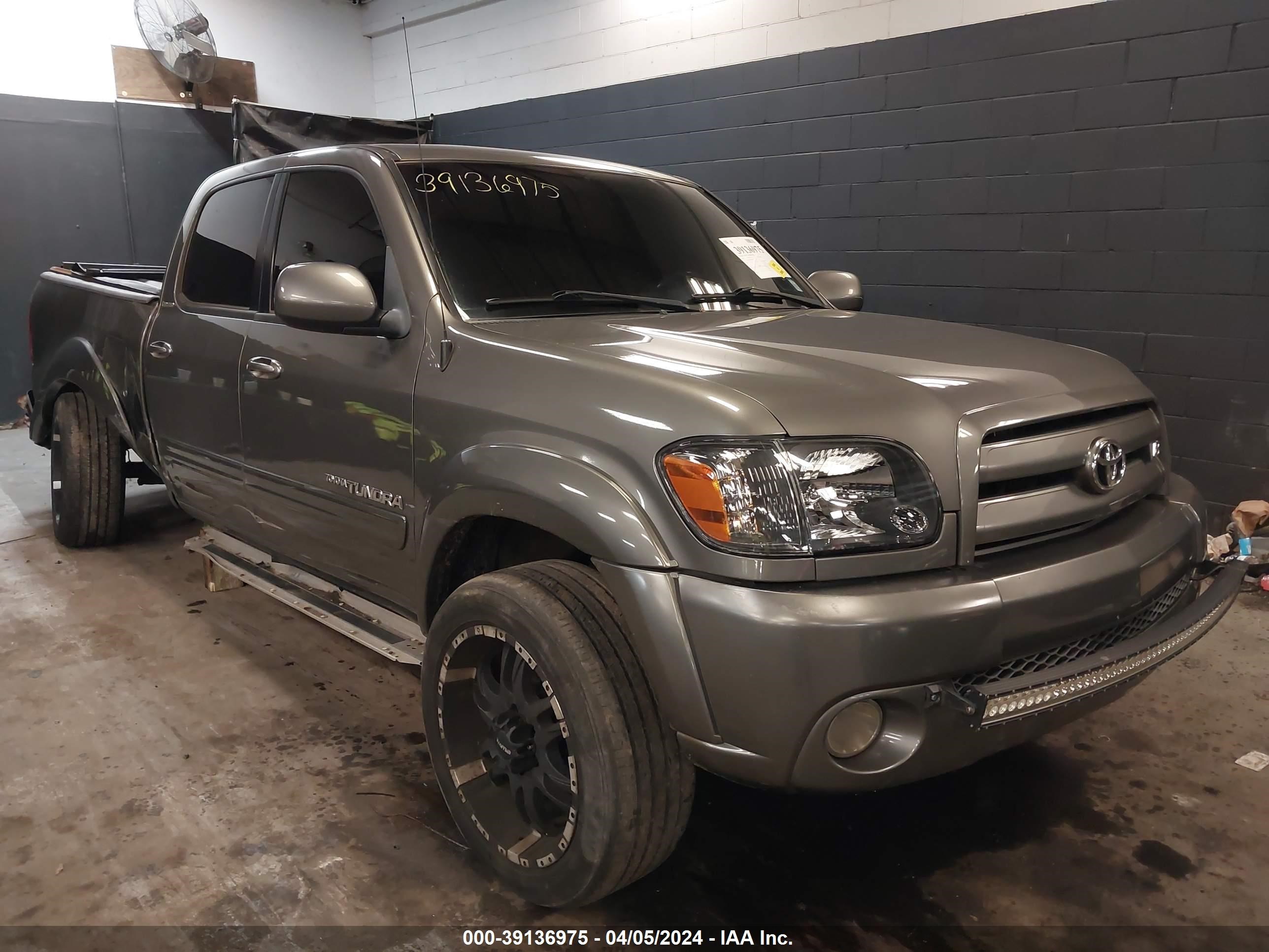 TOYOTA TUNDRA 2005 5tbdt48105s487050