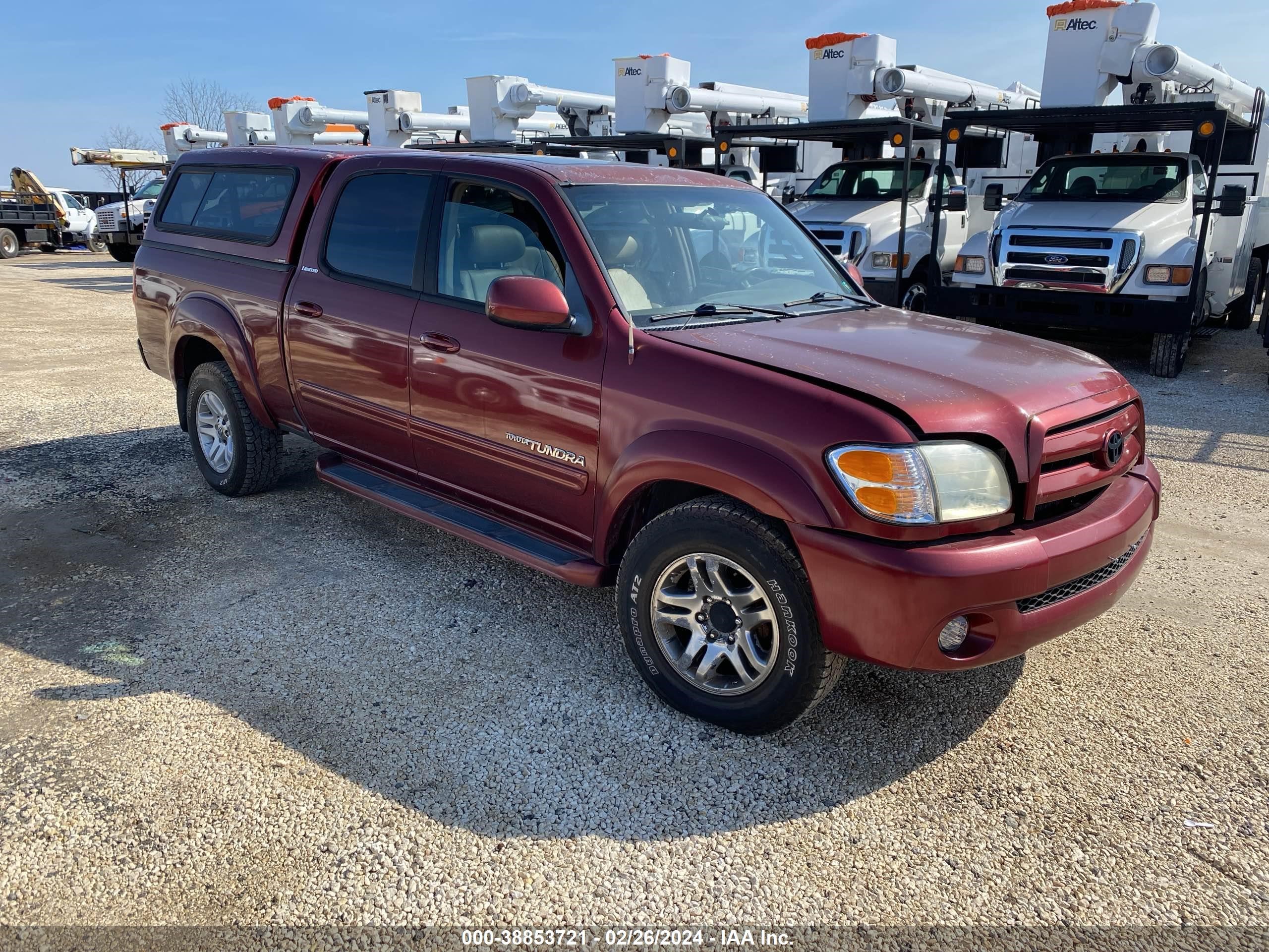 TOYOTA TUNDRA 2004 5tbdt48124s440715