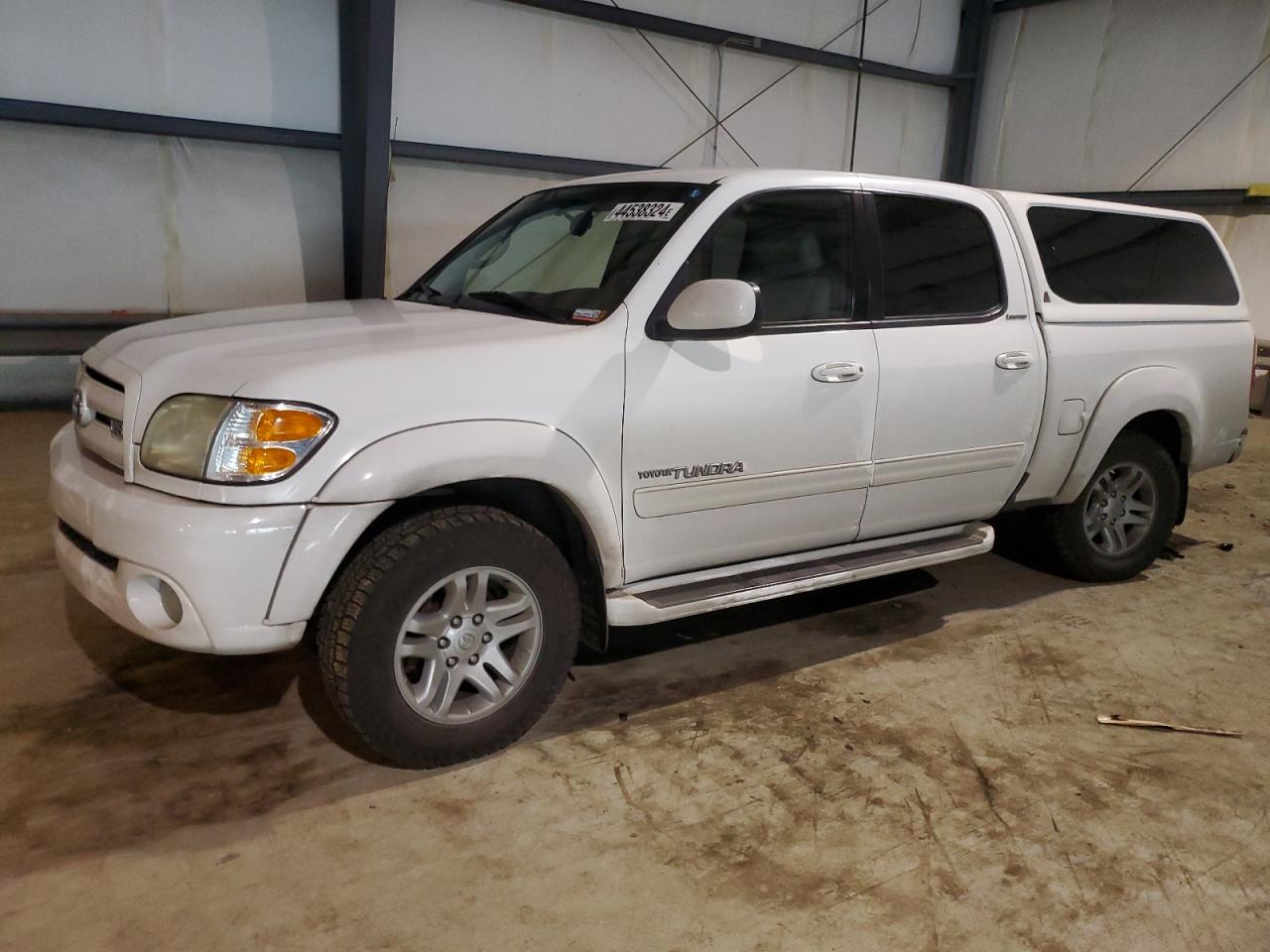 TOYOTA TUNDRA 2004 5tbet38184s439390