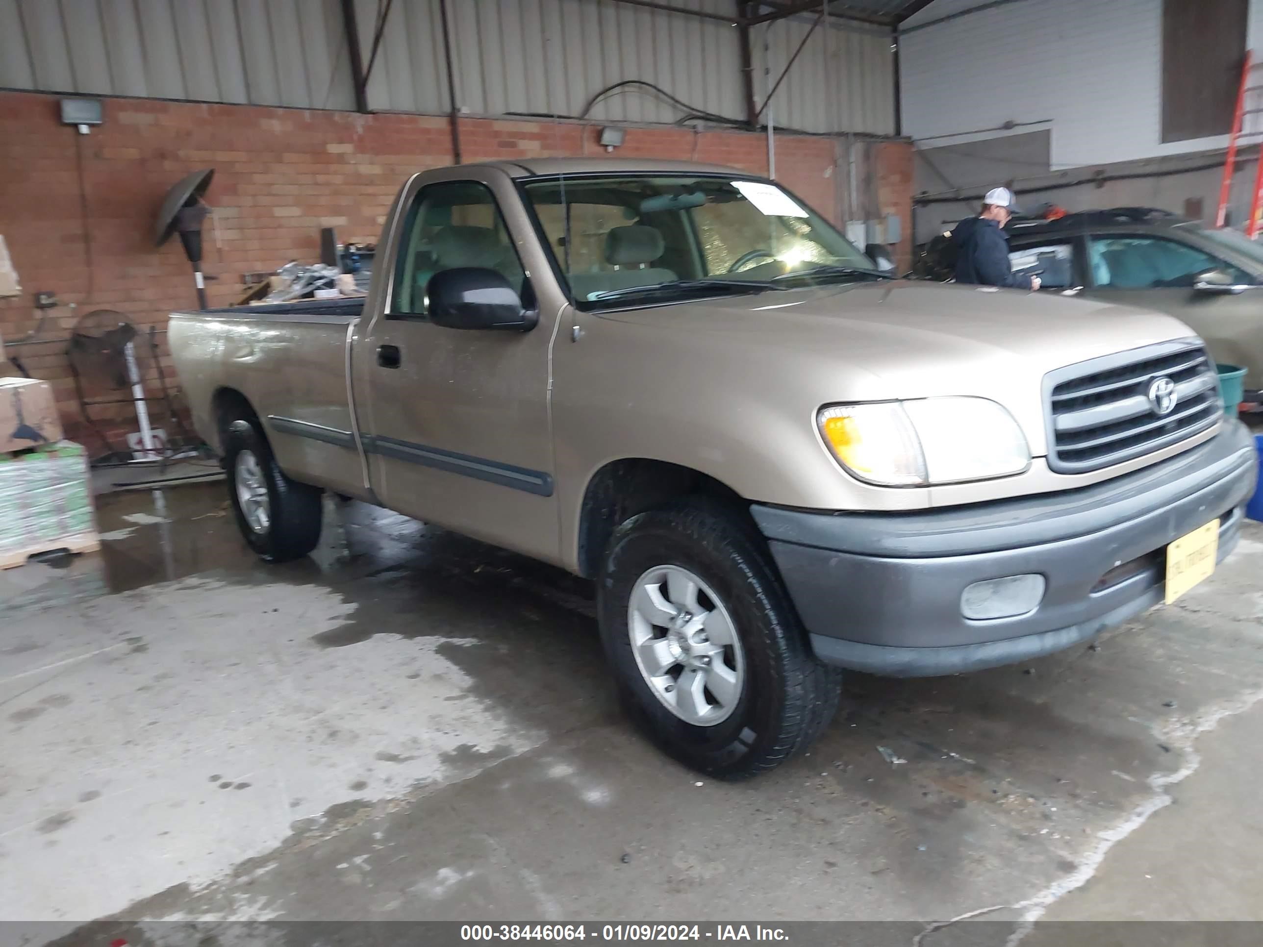 TOYOTA TUNDRA 2001 5tbjn32111s219411