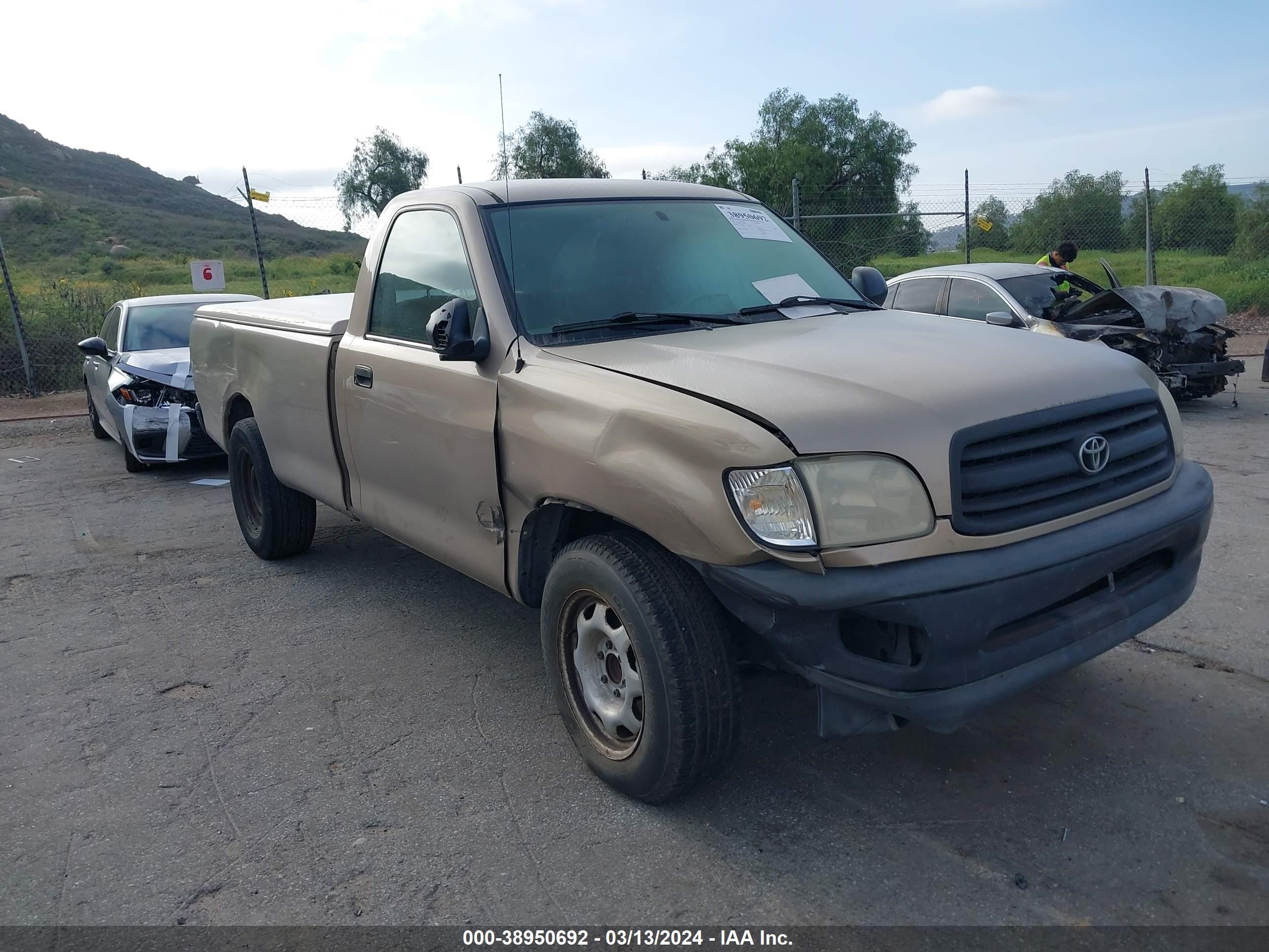 TOYOTA TUNDRA 2001 5tbjn32141s146079