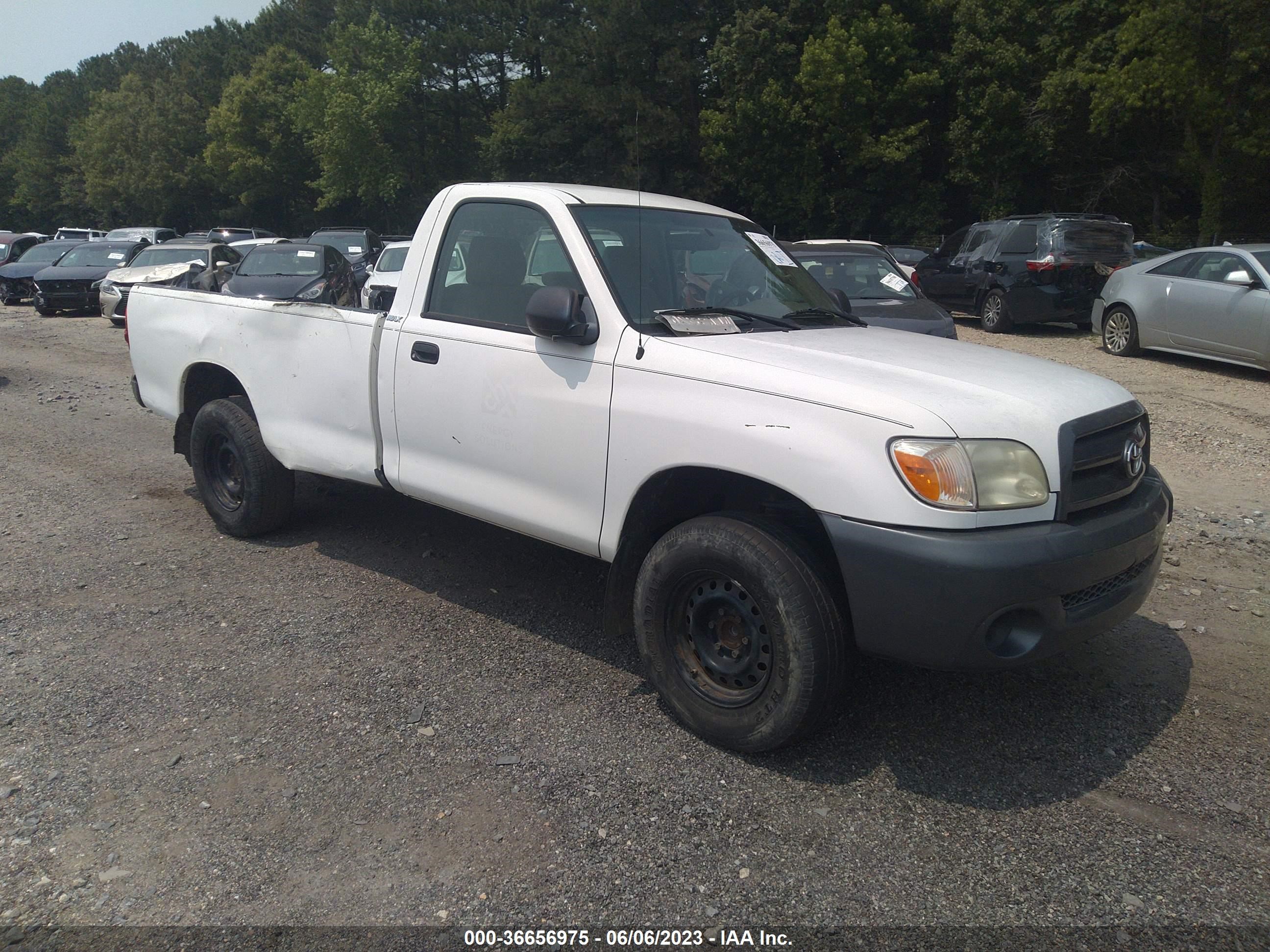 TOYOTA TUNDRA 2005 5tbju32135s450433