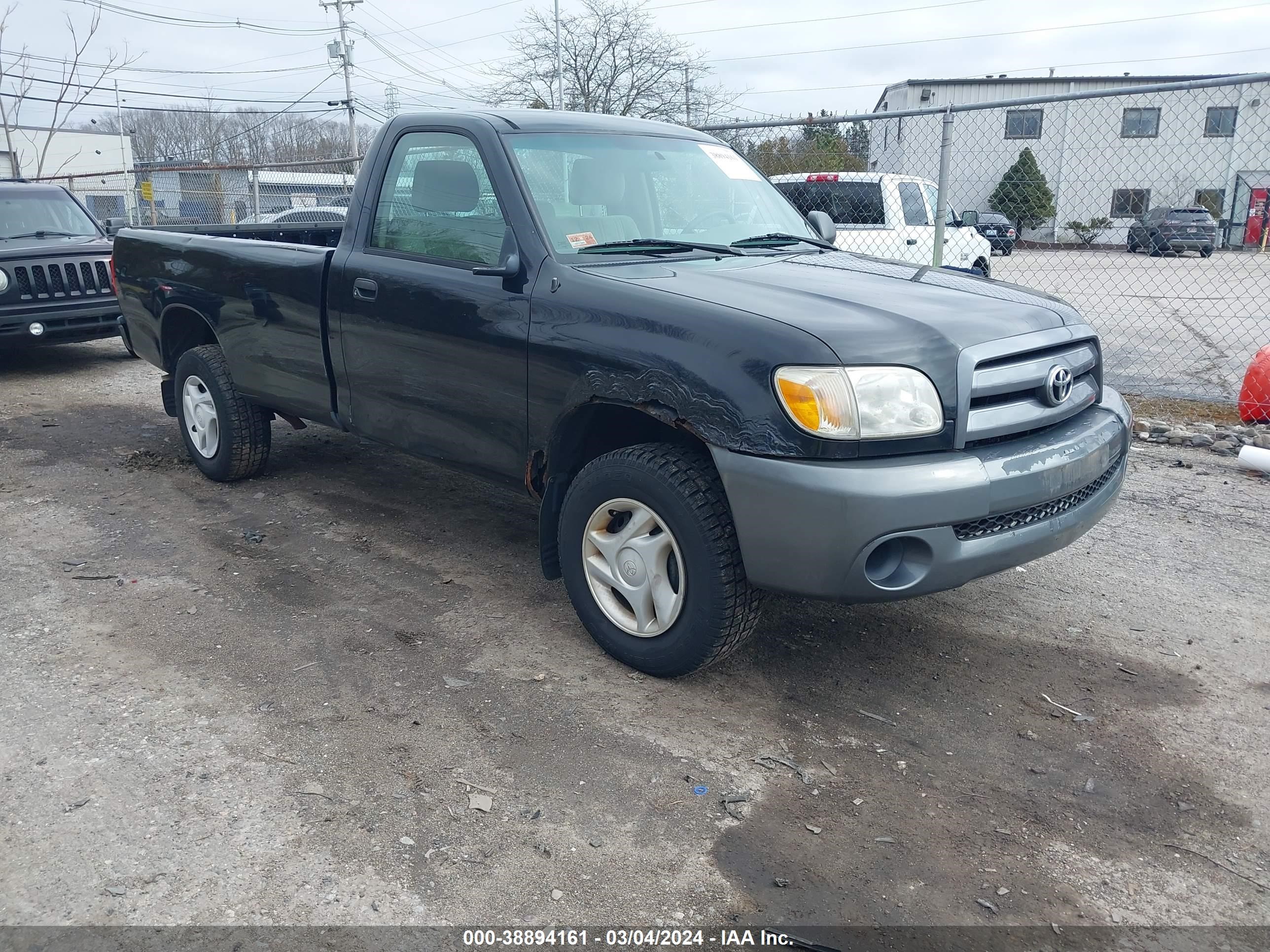 TOYOTA TUNDRA 2005 5tbju32195s449335