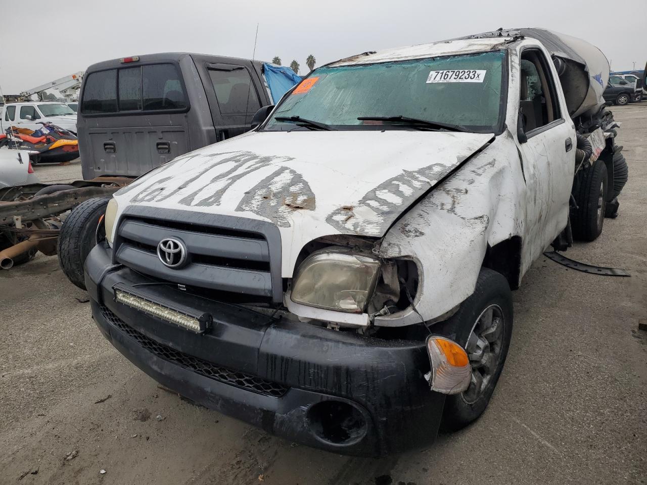 TOYOTA TUNDRA 2006 5tbju32196s465956