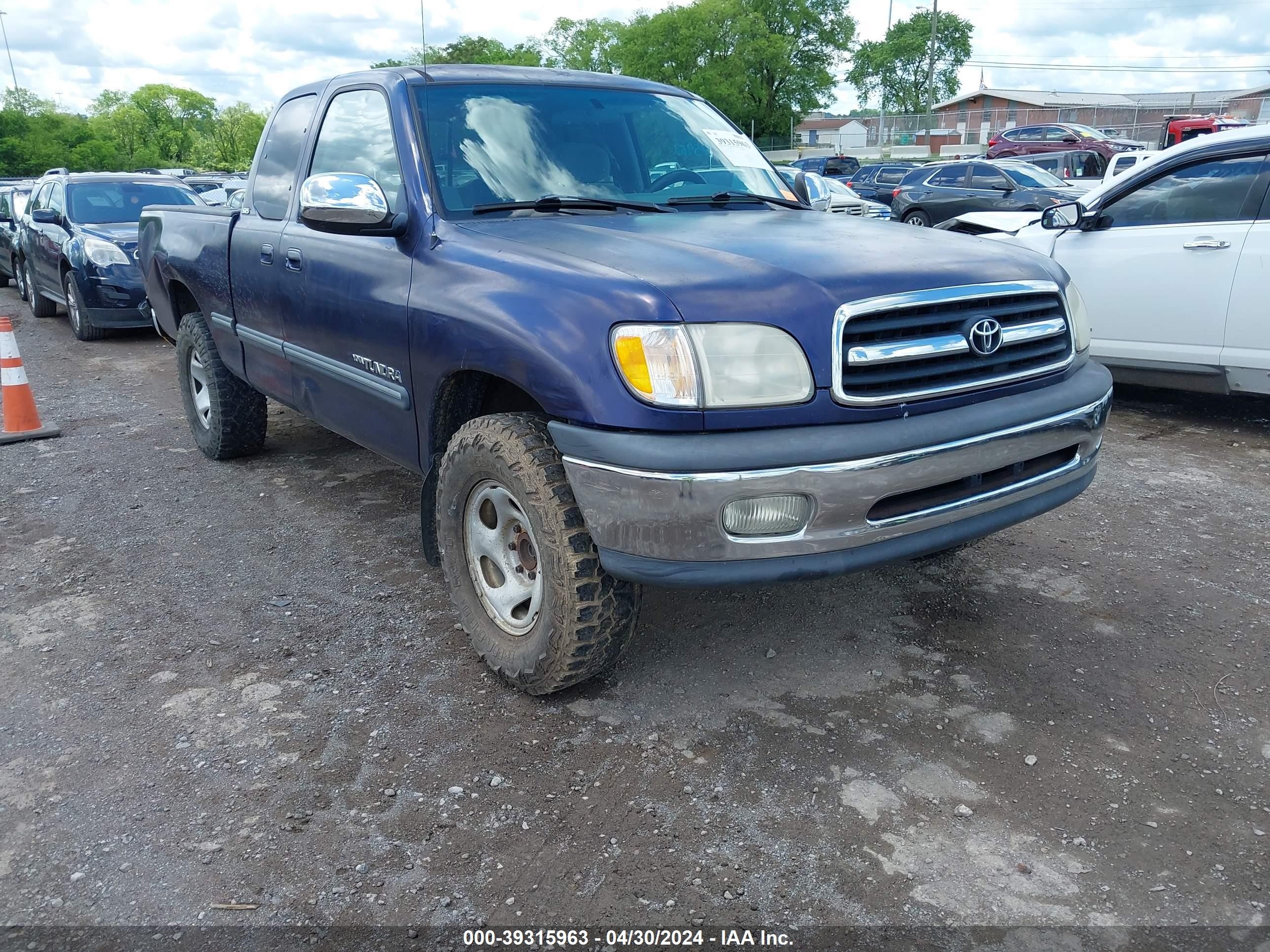 TOYOTA TUNDRA 2001 5tbrn34121s147098