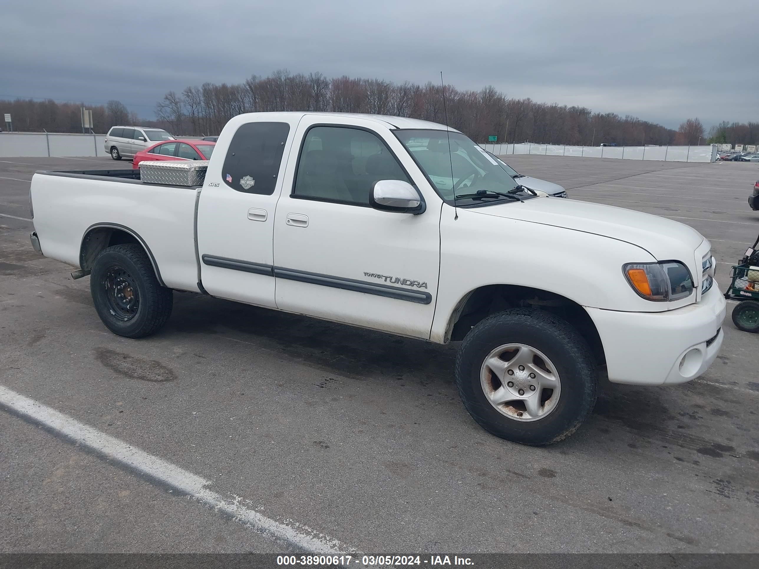 TOYOTA TUNDRA 2003 5tbrt34103s334557