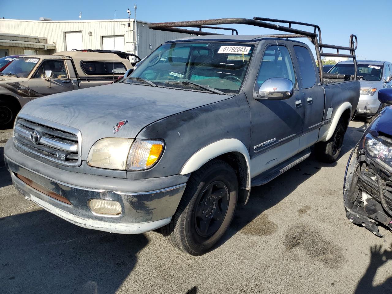 TOYOTA TUNDRA 2000 5tbrt3410ys027381