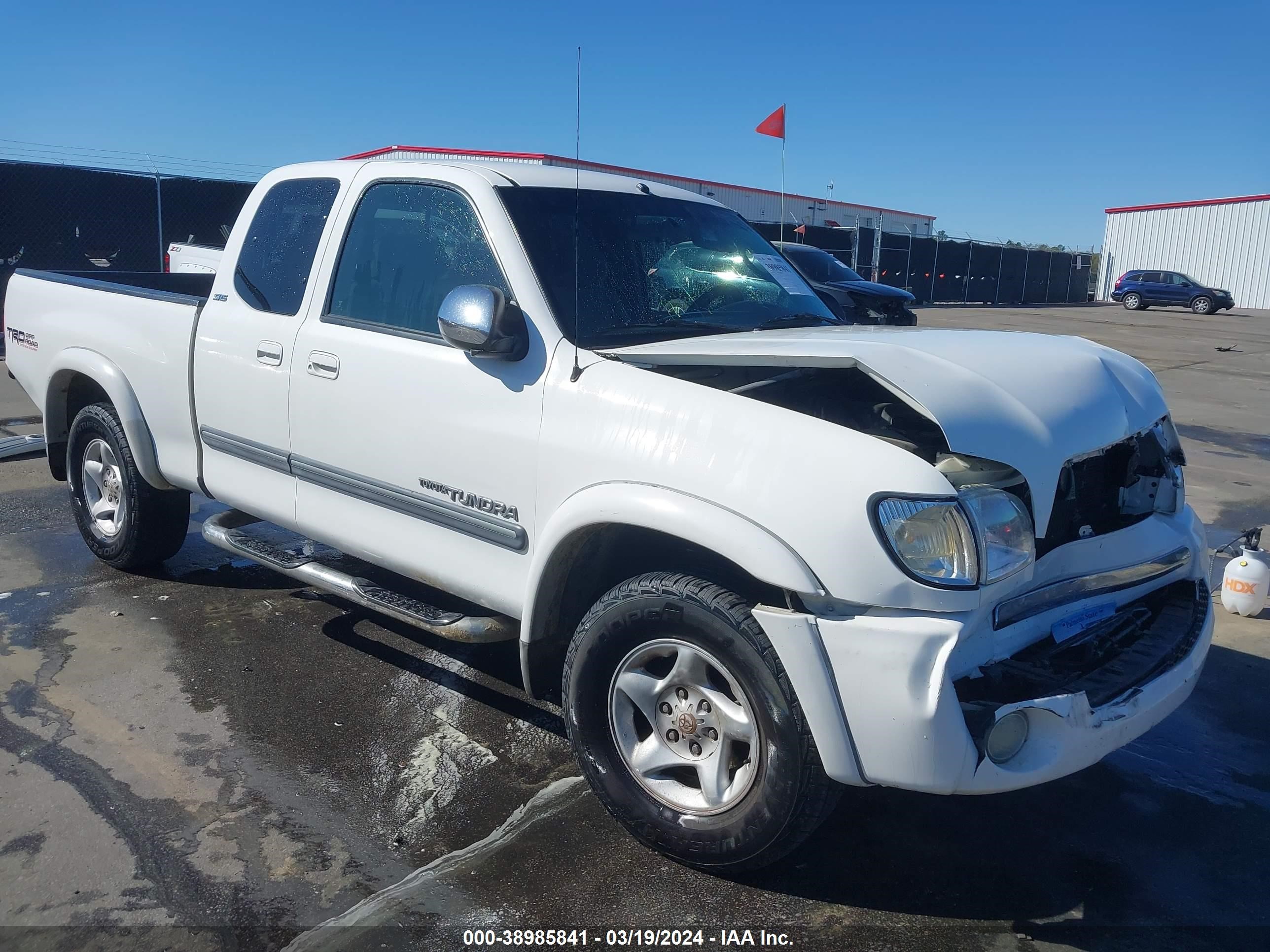 TOYOTA TUNDRA 2004 5tbrt34124s441692