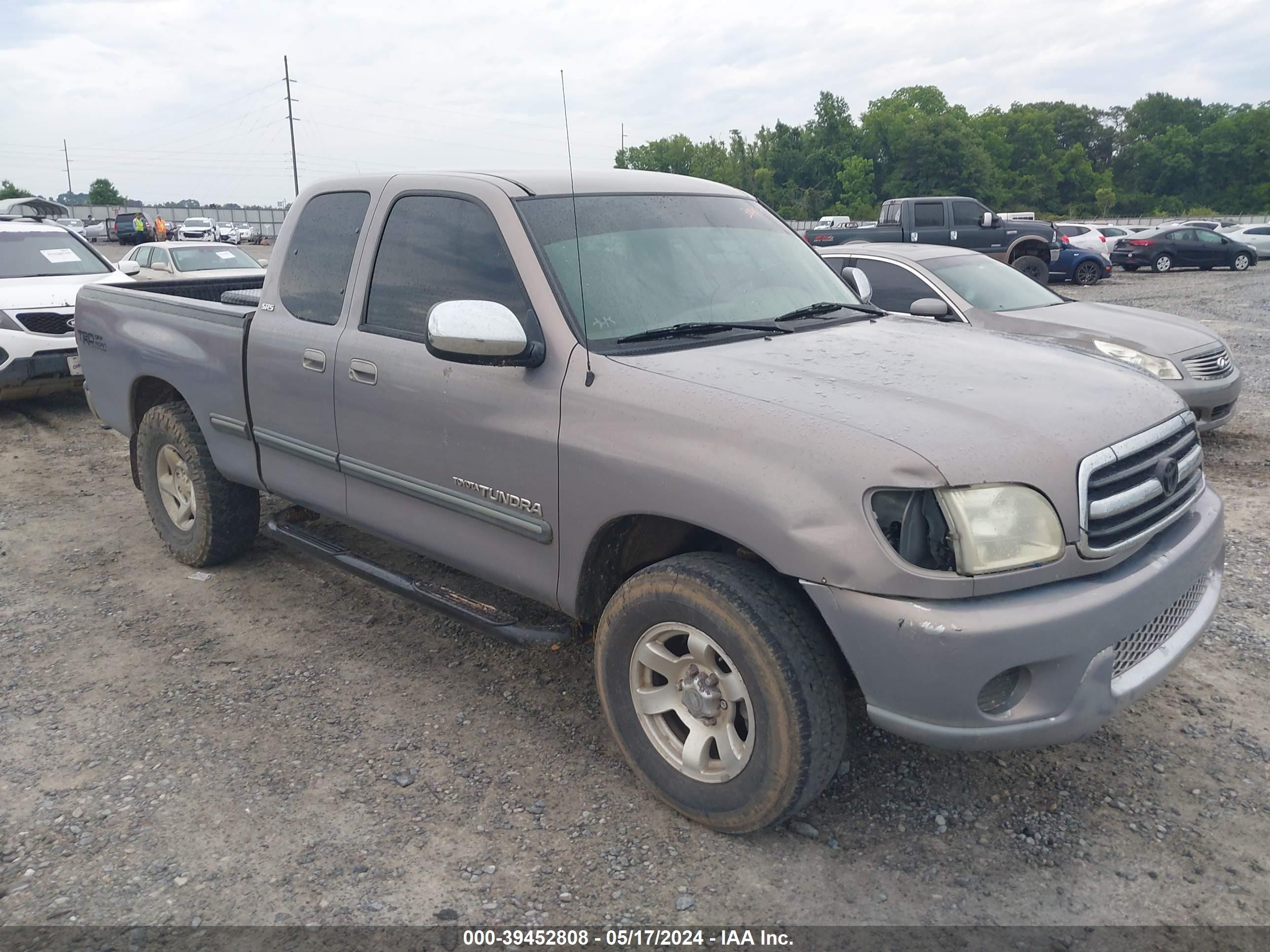 TOYOTA TUNDRA 2000 5tbrt3412ys003910