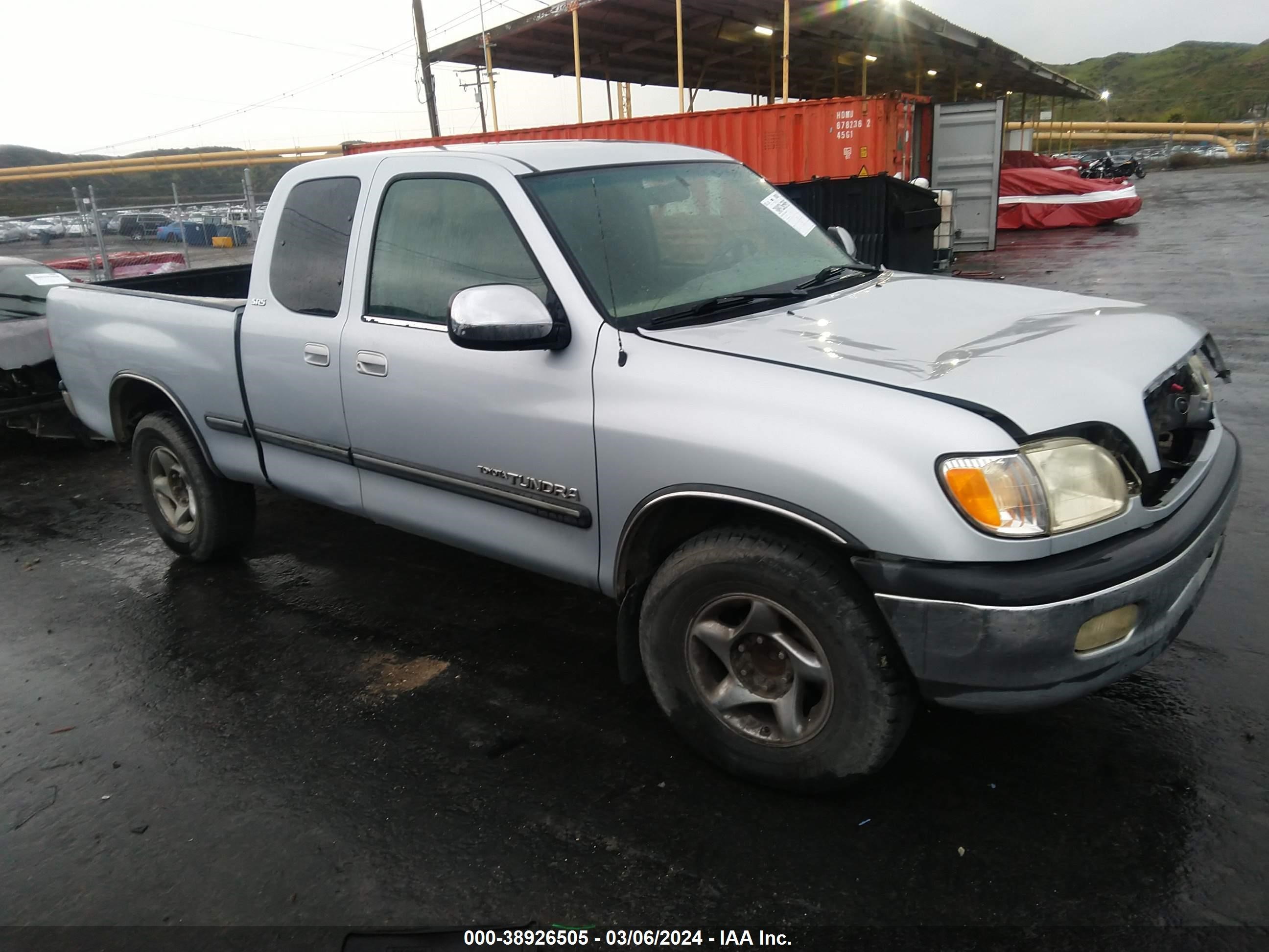 TOYOTA TUNDRA 2000 5tbrt3413ys048449