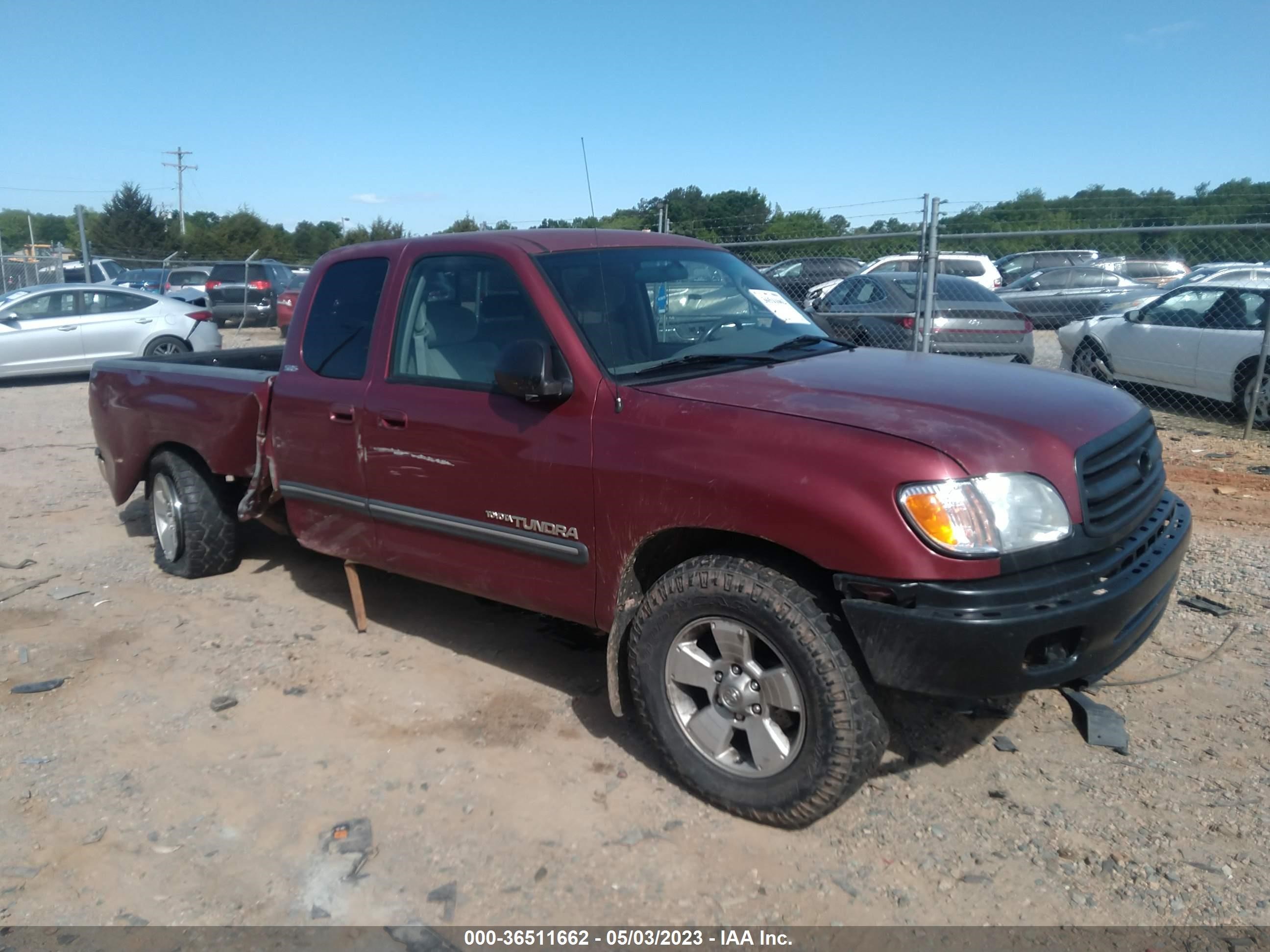 TOYOTA TUNDRA 2000 5tbrt3413ys087302