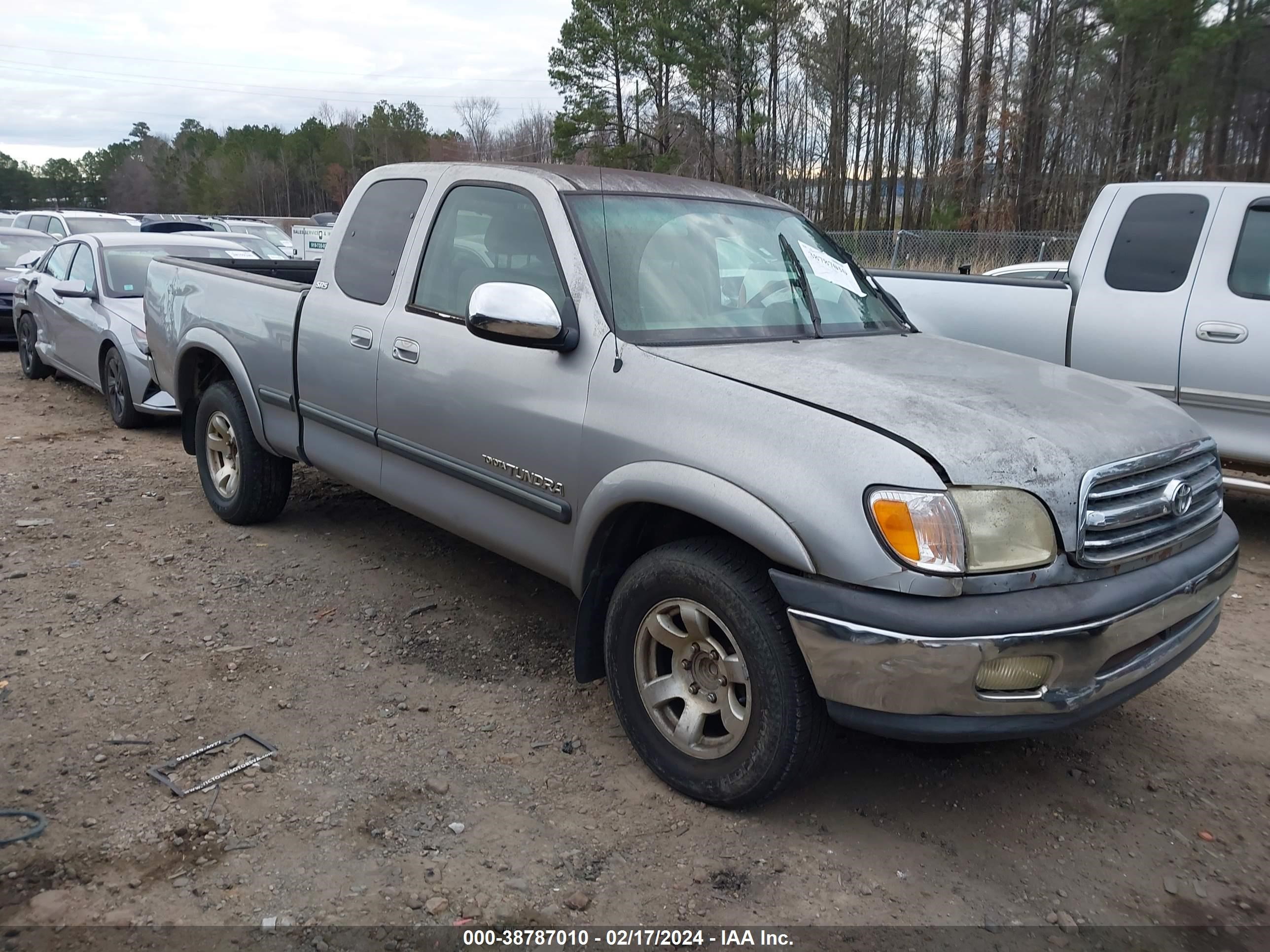 TOYOTA TUNDRA 2002 5tbrt34152s234808