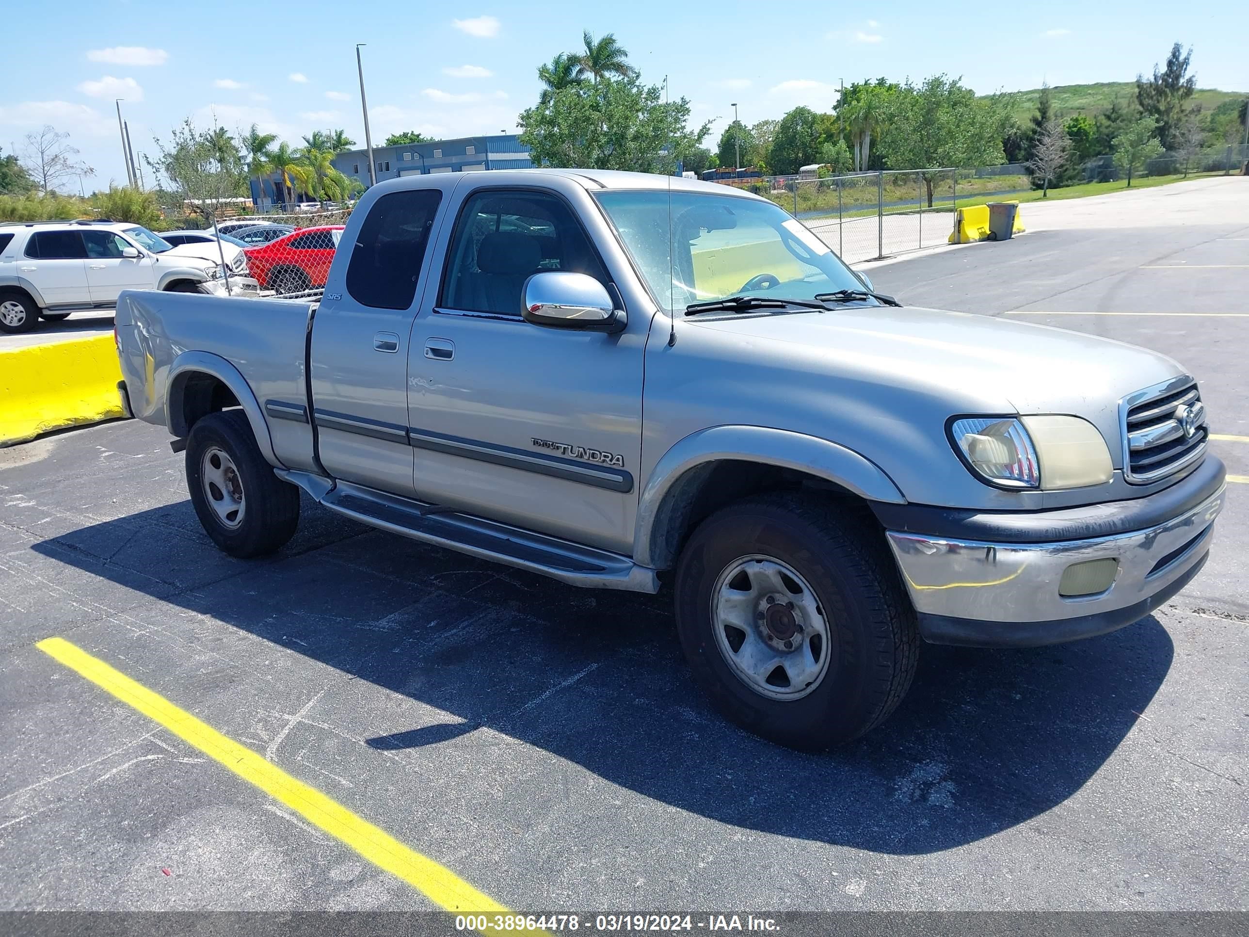 TOYOTA TUNDRA 2002 5tbrt34162s331712