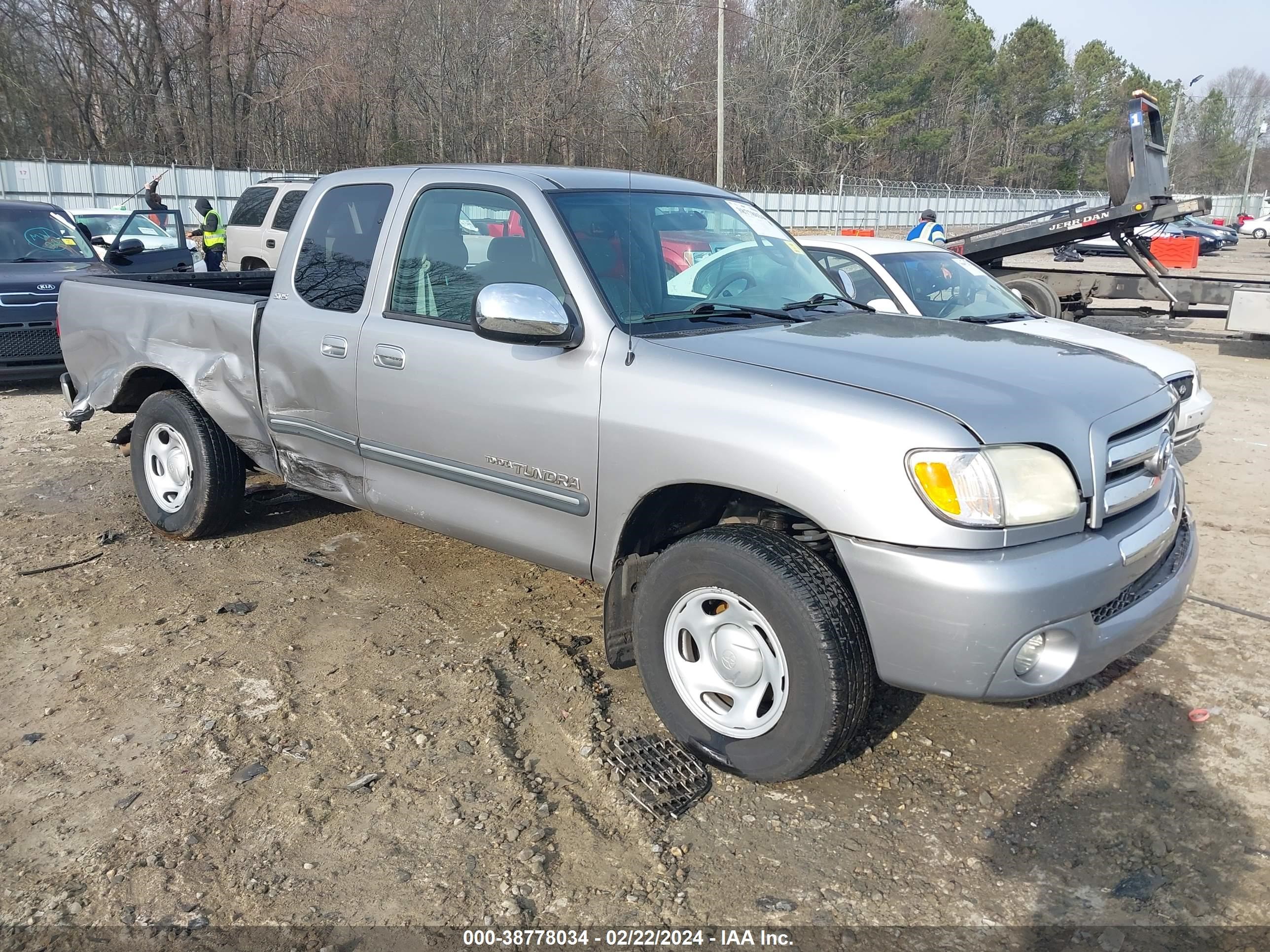 TOYOTA TUNDRA 2004 5tbrt34164s454817