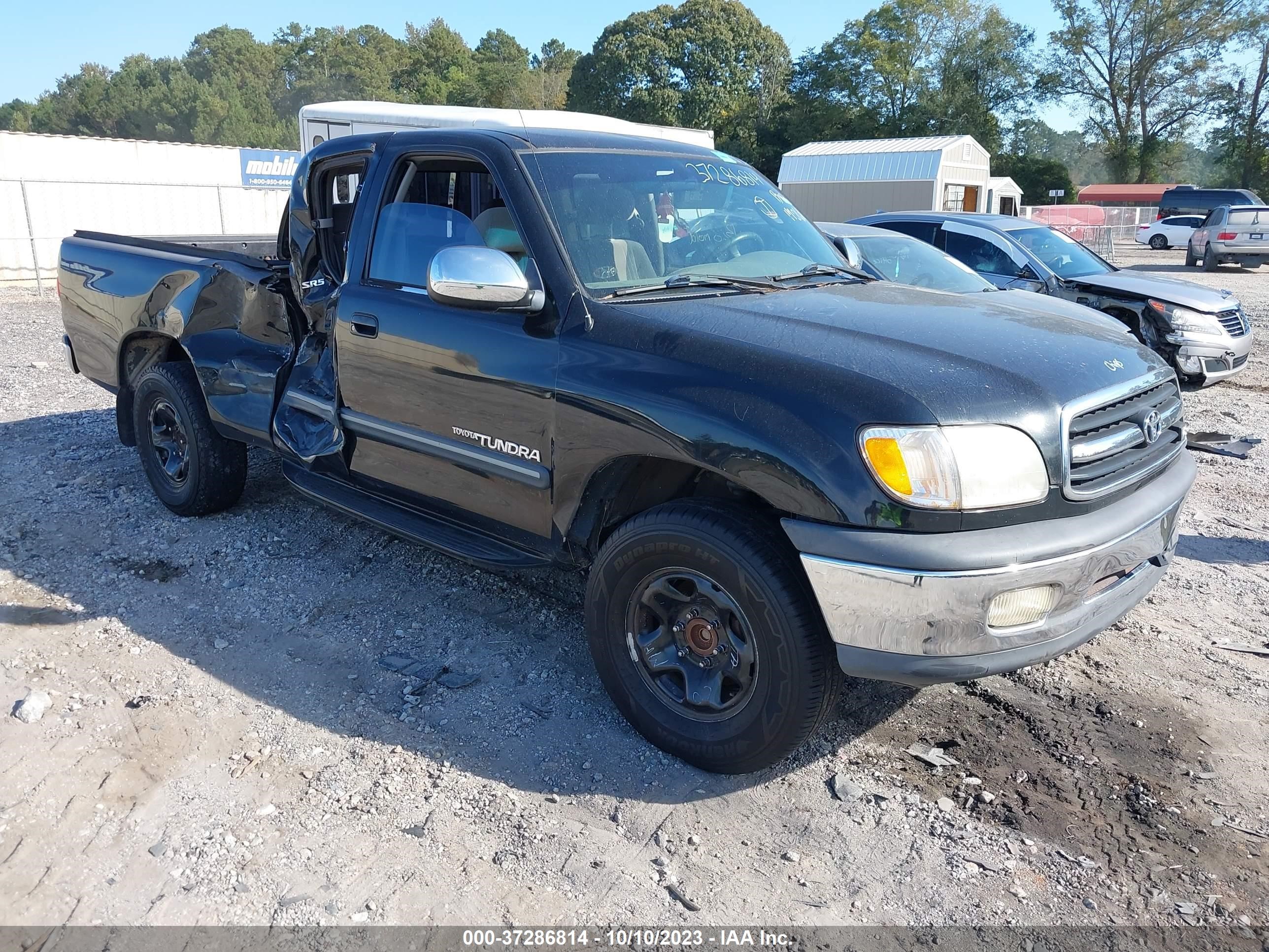 TOYOTA TUNDRA 2000 5tbrt3416ys102956