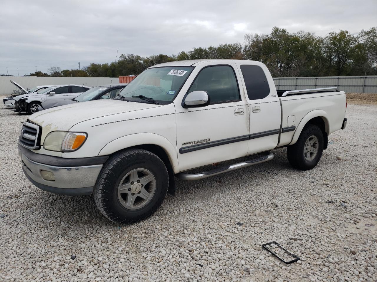 TOYOTA TUNDRA 2000 5tbrt3417ys018290