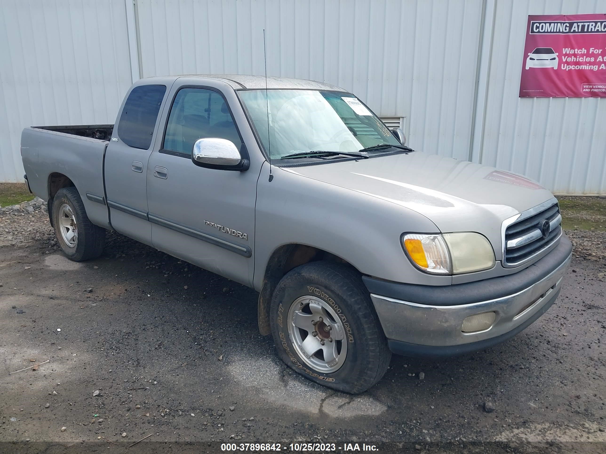 TOYOTA TUNDRA 2002 5tbrt341x2s328540