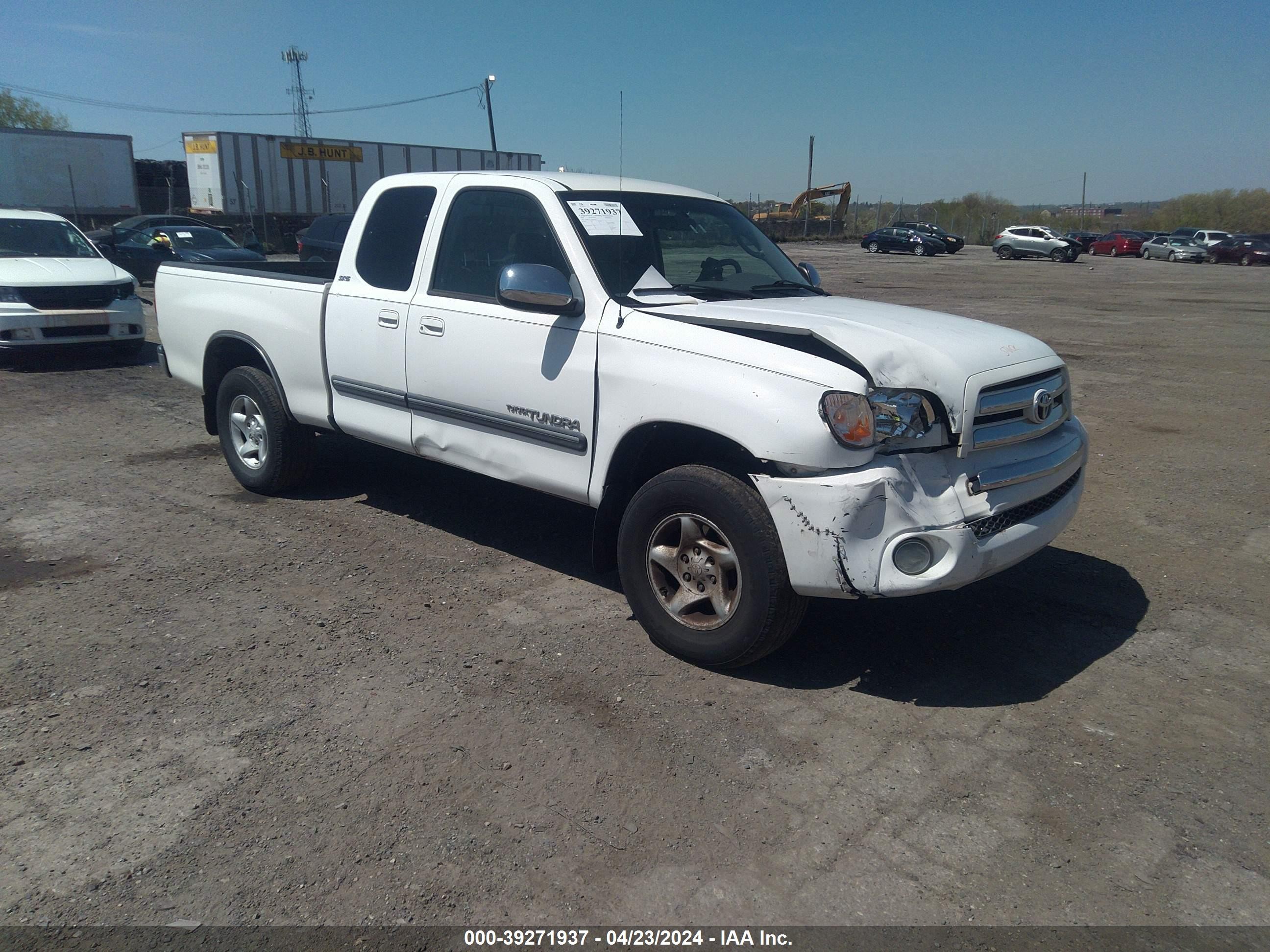 TOYOTA TUNDRA 2004 5tbrt341x4s445361