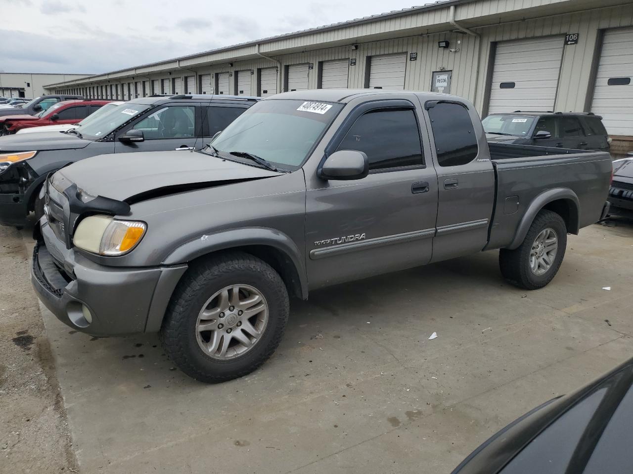 TOYOTA TUNDRA 2004 5tbrt38104s440180