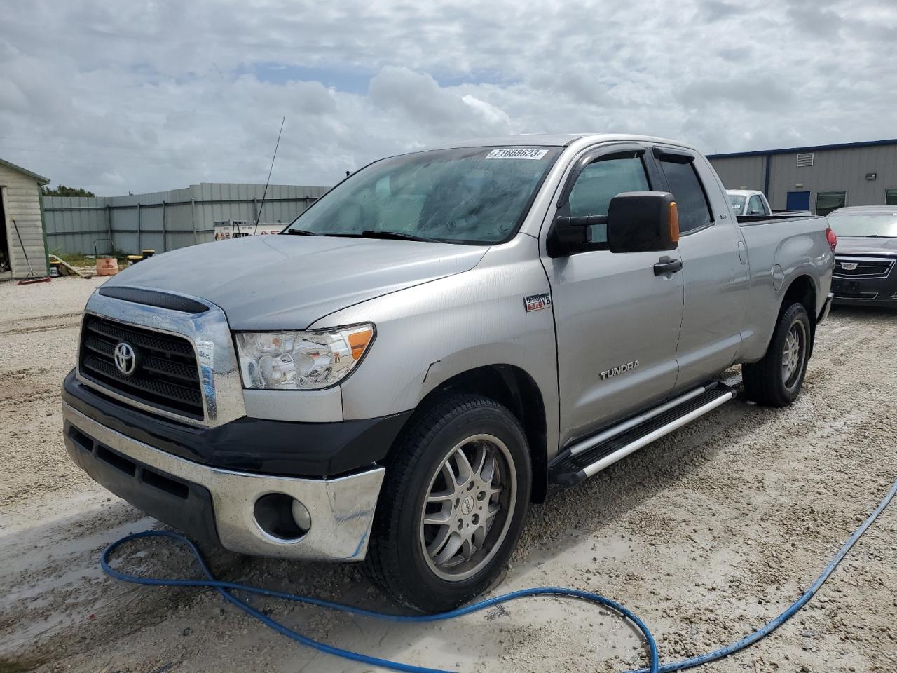 TOYOTA TUNDRA 2008 5tbrv54148s474625