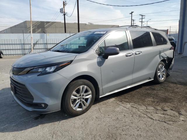 TOYOTA SIENNA XLE 2022 5tdaskfc8ns051083