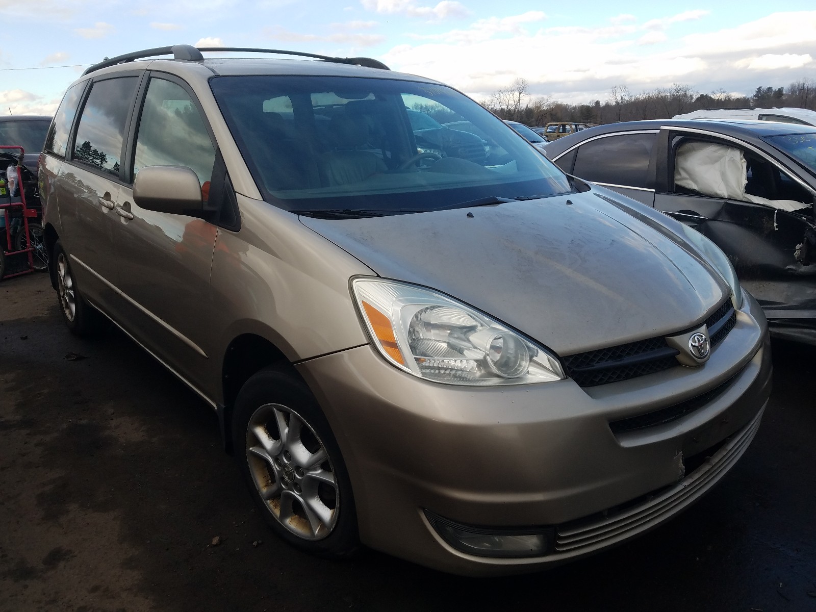 TOYOTA SIENNA XLE 2004 5tdba22c24s003817