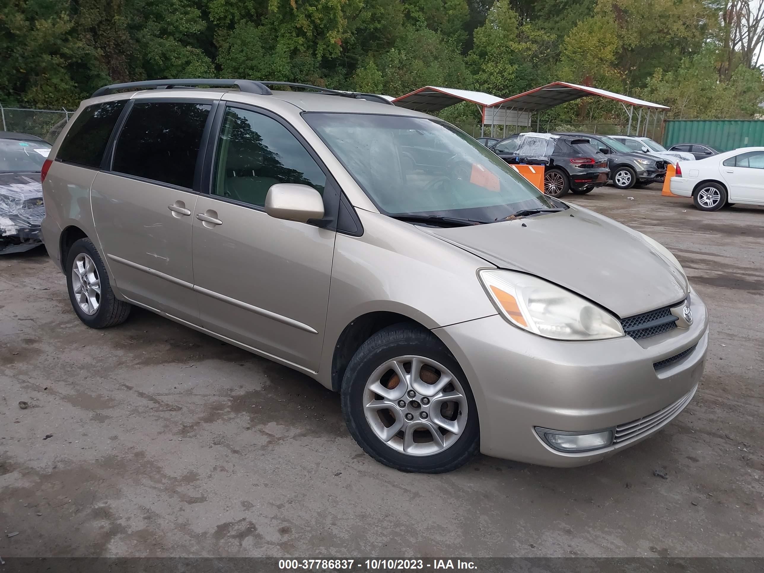 TOYOTA SIENNA 2005 5tdba22c25s031649