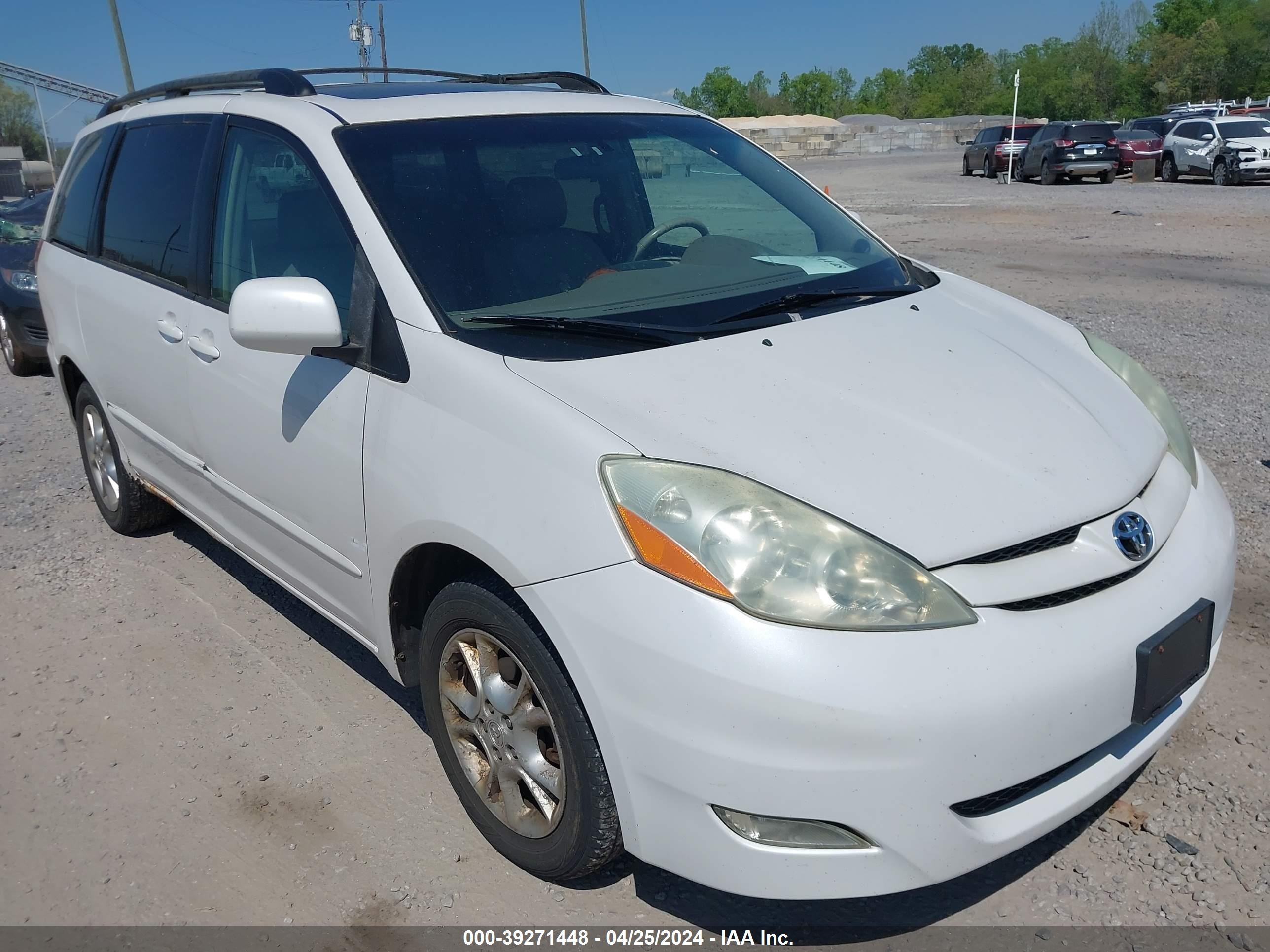 TOYOTA SIENNA 2006 5tdba22c26s071246