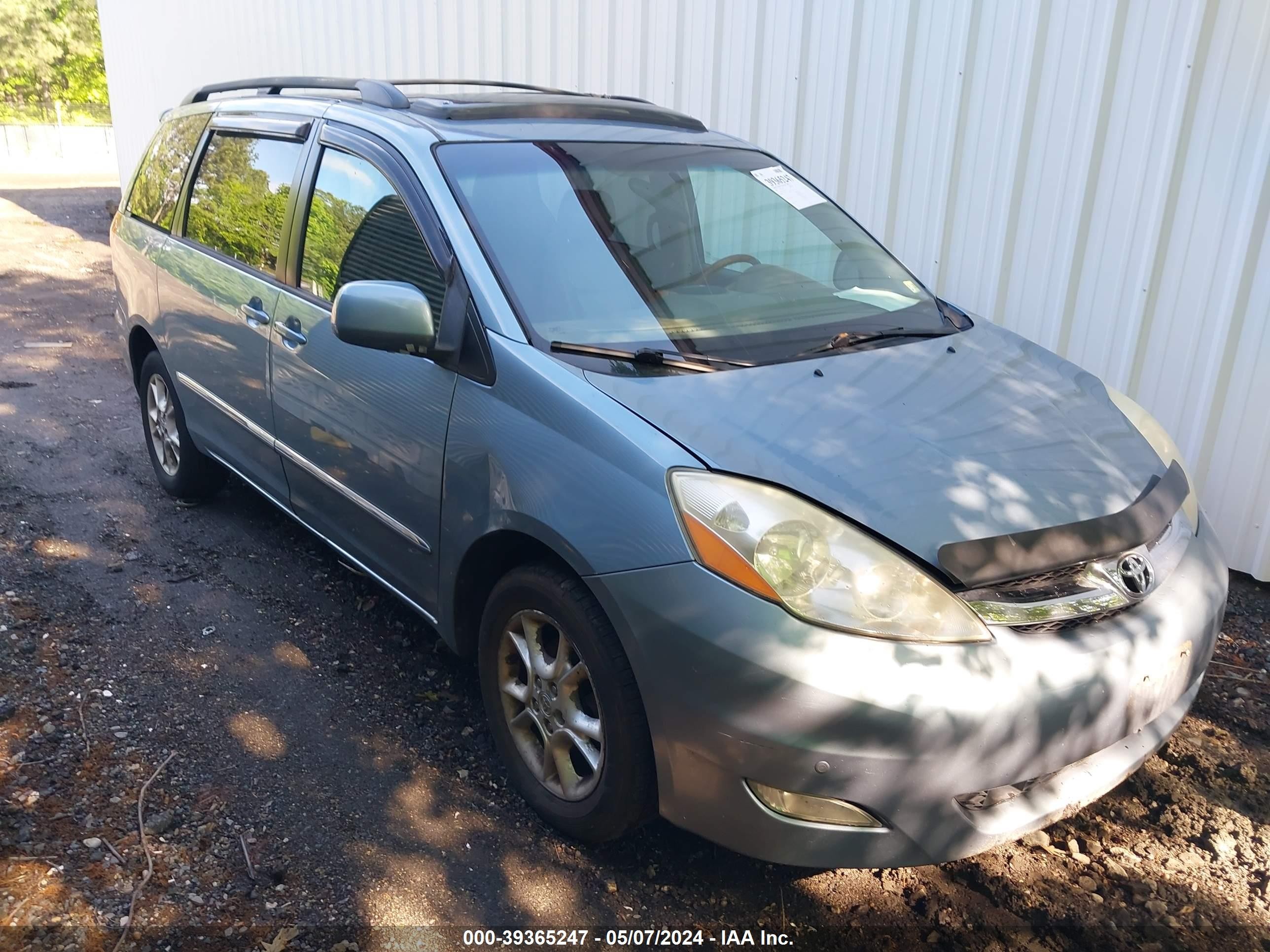 TOYOTA SIENNA 2006 5tdba22c36s074799